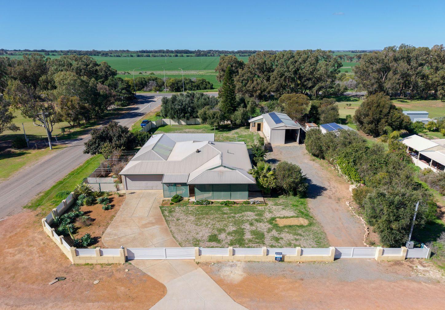 House for Sale: Dongara, WA 6525, WA, 6525