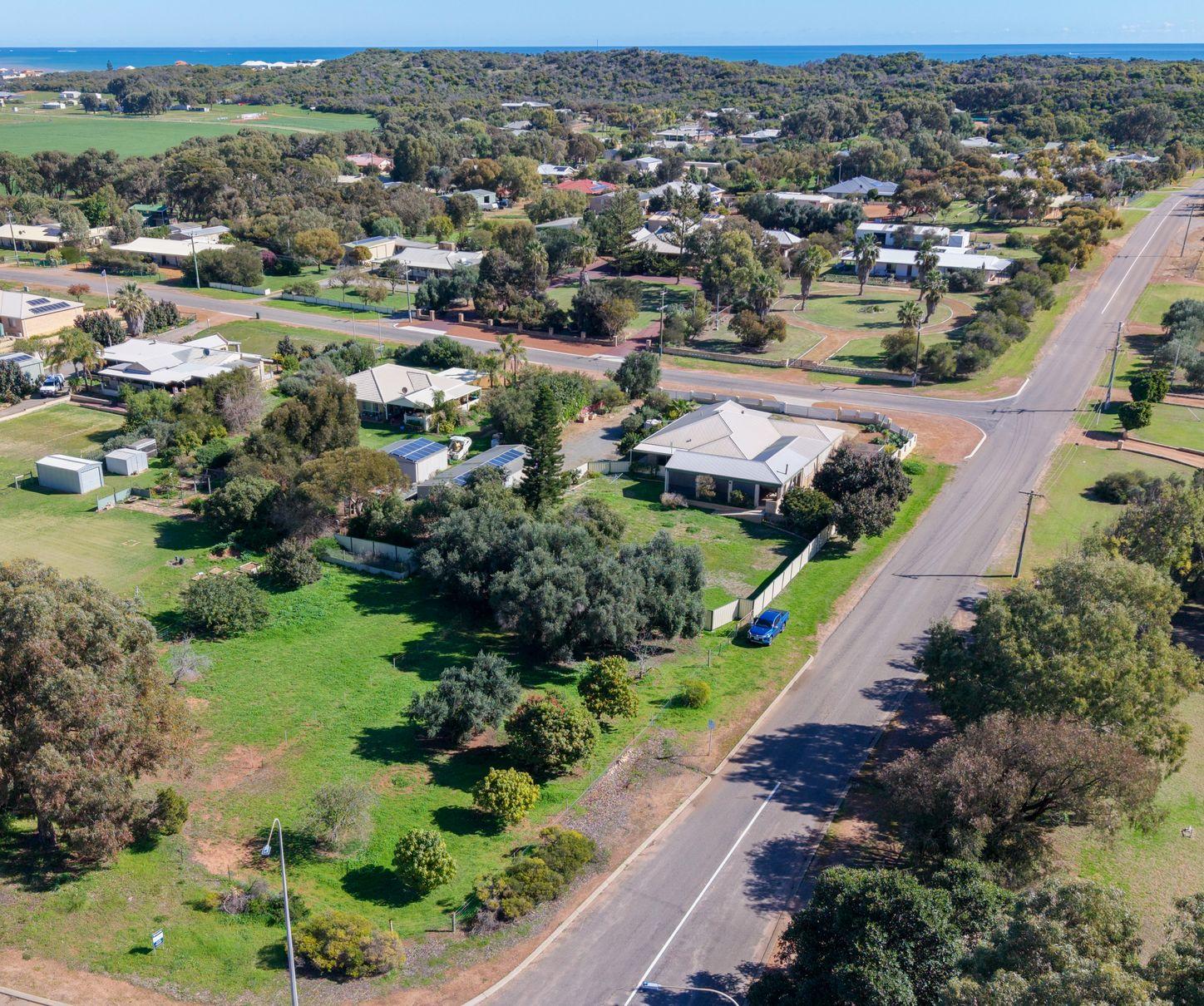 House for Sale: Dongara, WA 6525, WA, 6525