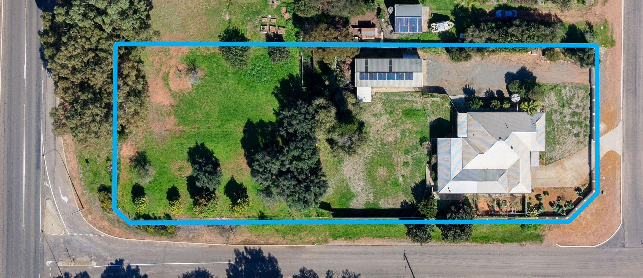 House for Sale: Dongara, WA 6525, WA, 6525