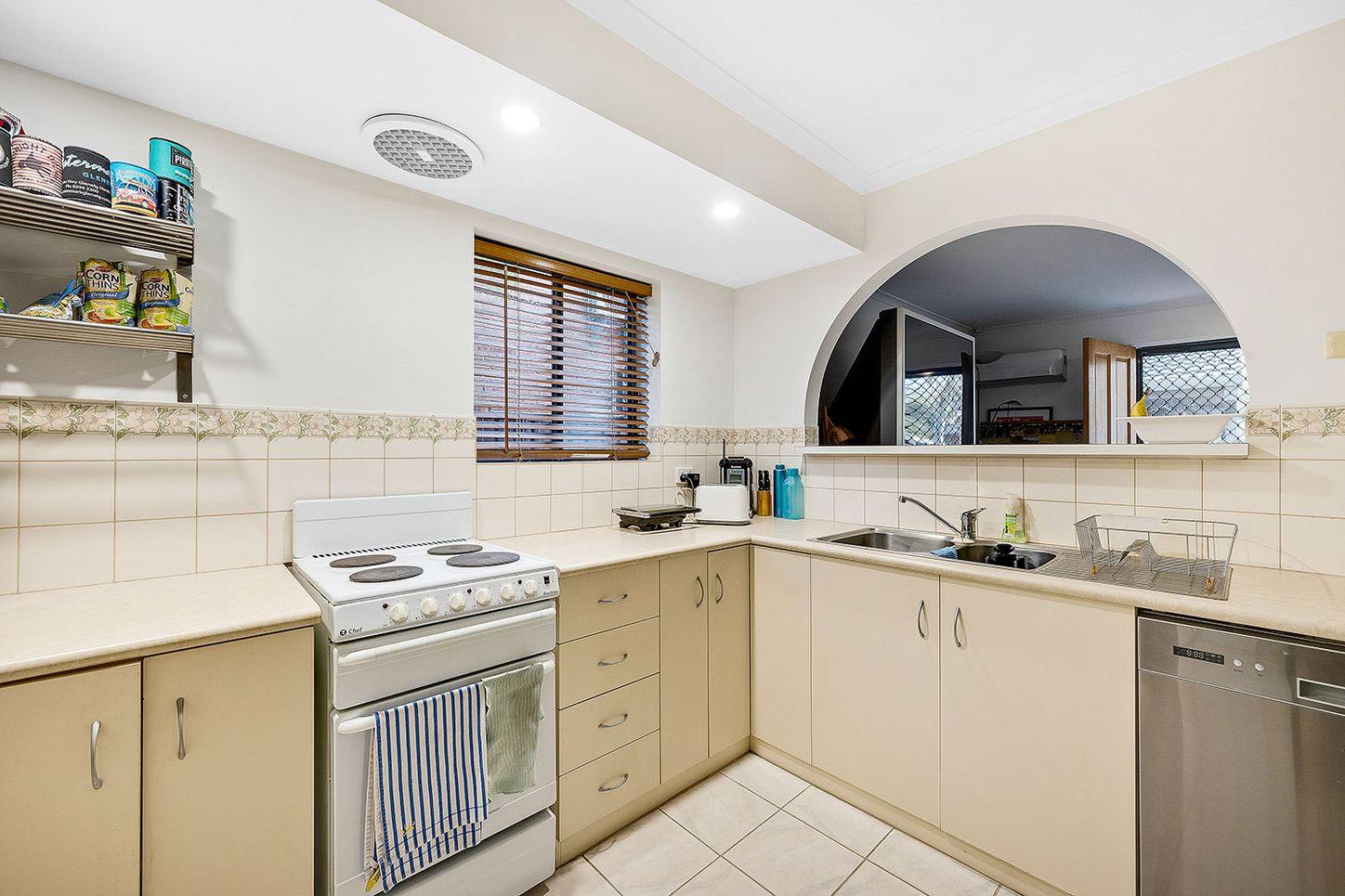 House for Sale: Aberfoyle Park, SA 5159, SA, 5159