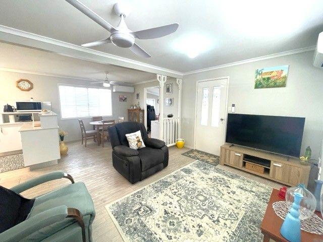 House for Sale: Urangan, QLD 4655, QLD, 4655