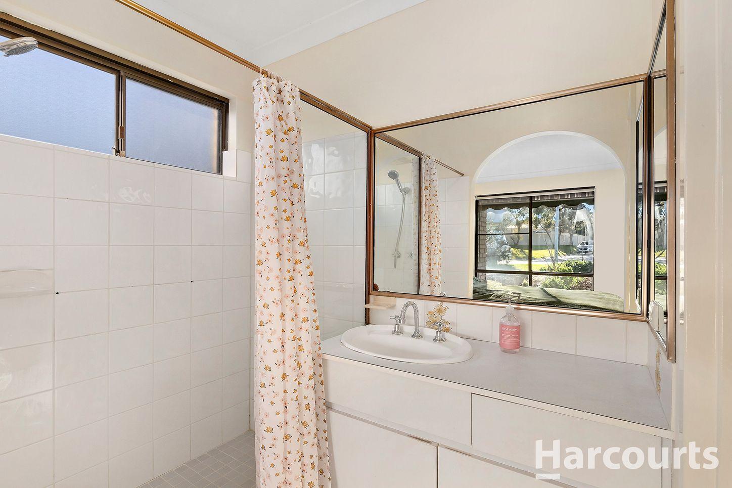 House for Sale: Halls Head, WA 6210, WA, 6210