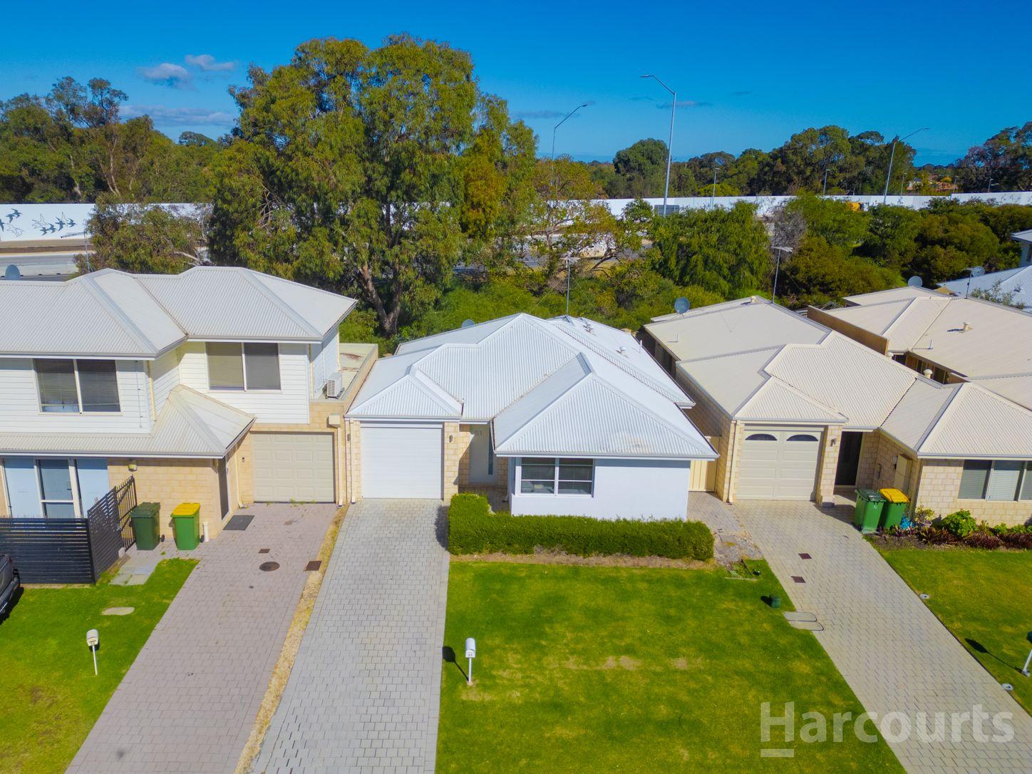 Prop-GPT: House: WA Halls Head, WA 6210 Western Australia 6210