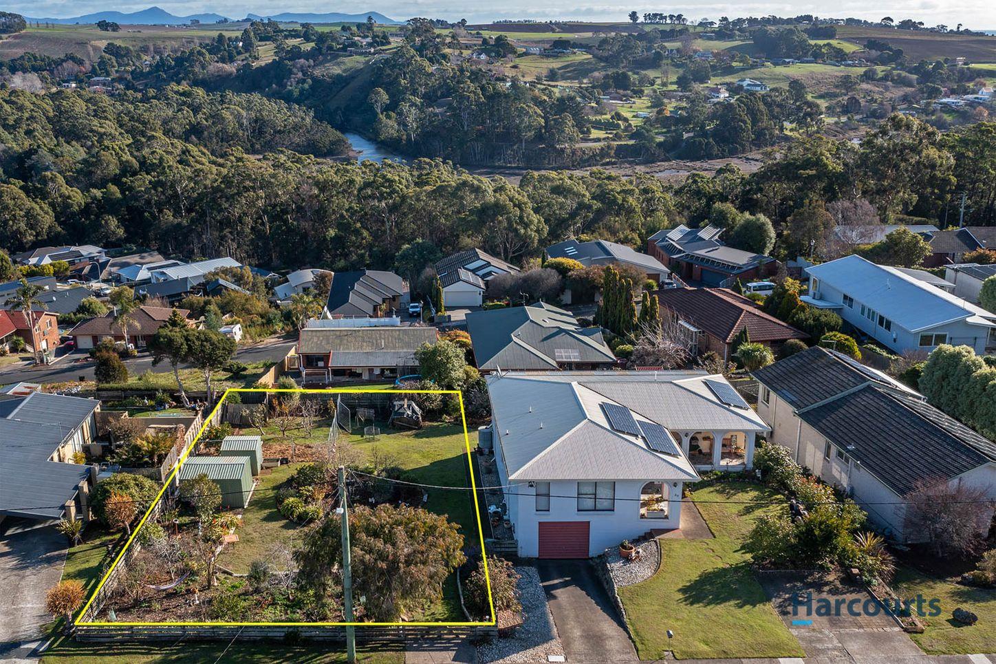 Prop-GPT: Land: TAS Devonport, TAS 7310 Tasmania 7310