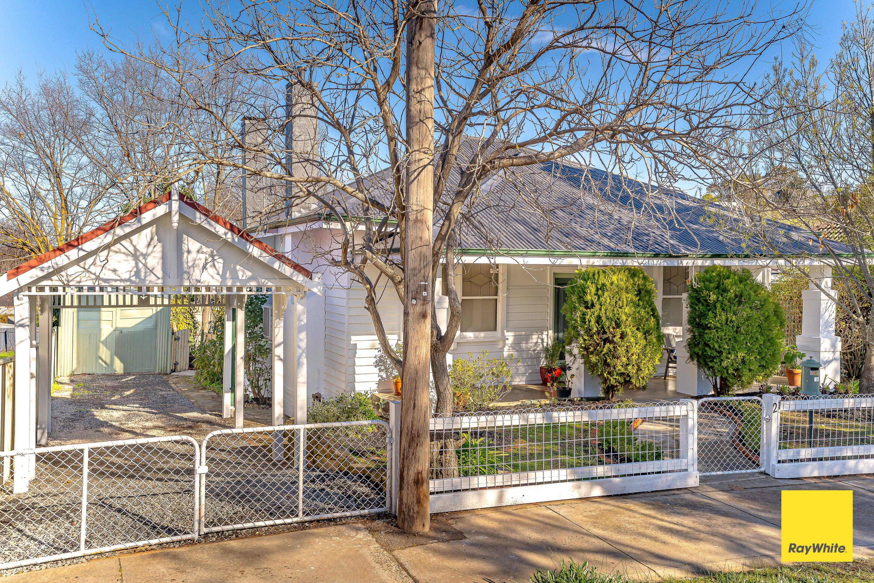 Prop-GPT: House: VIC Golden Square, VIC 3555 Home For Sale