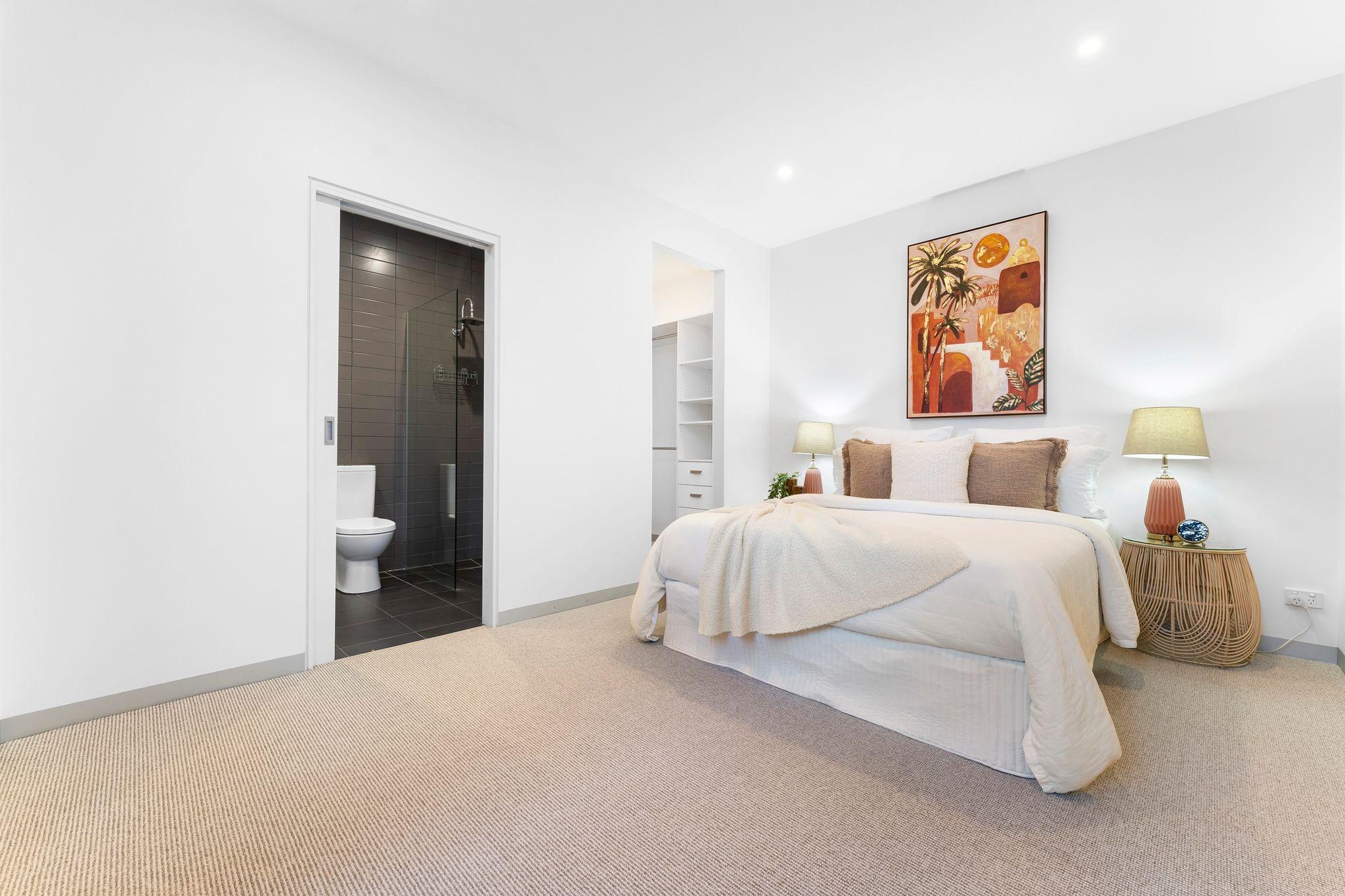 Townhouse for Sale: Parkdale, VIC 3195, VIC, 3195