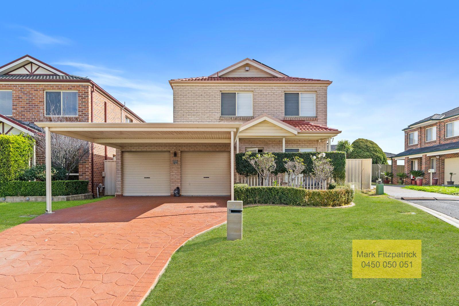 Prop-GPT: House: NSW Mount Annan, NSW 2567 Home For Sale