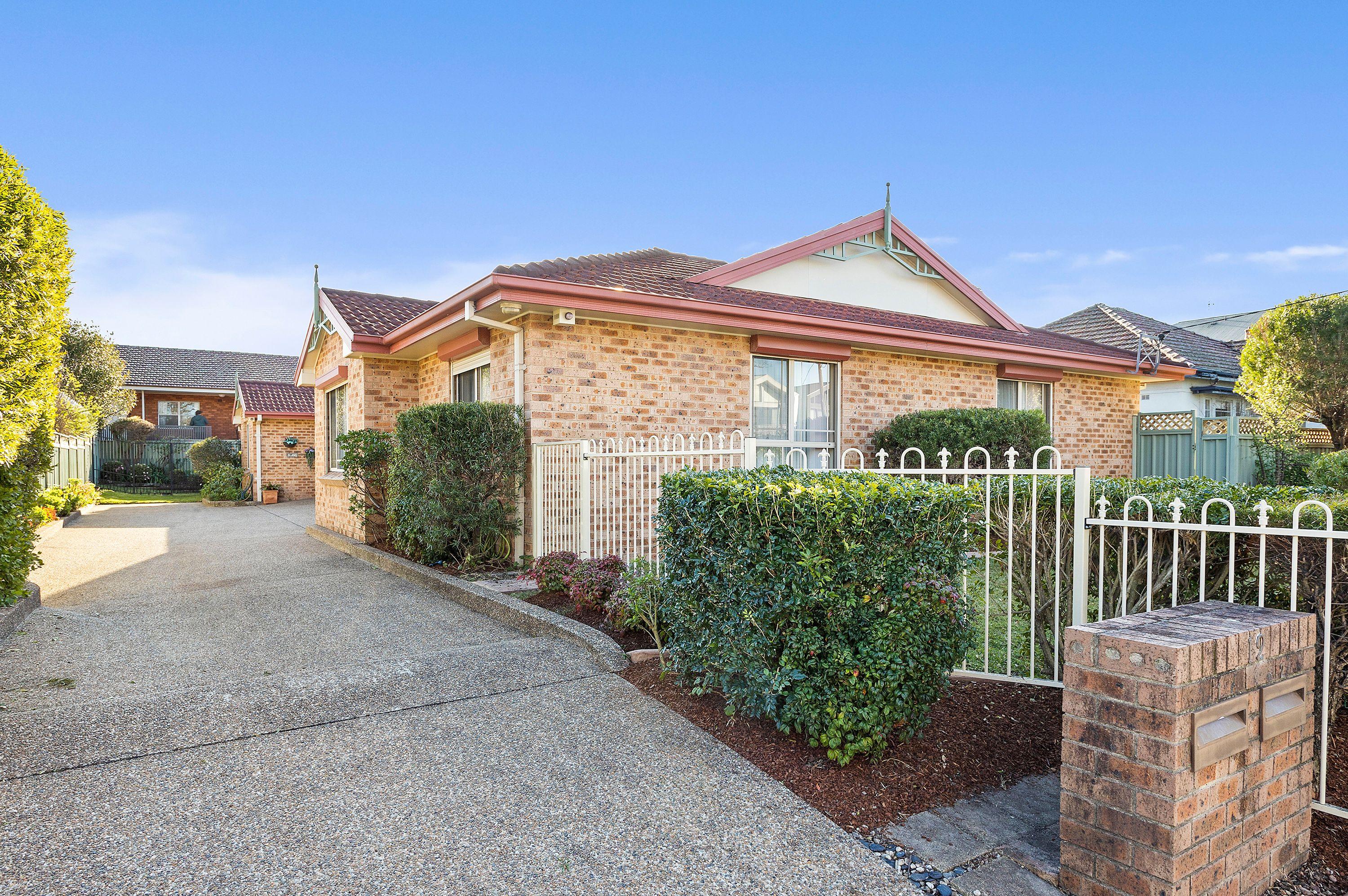Prop-GPT: Villa: NSW Gwynneville, NSW 2500 Home For Sale