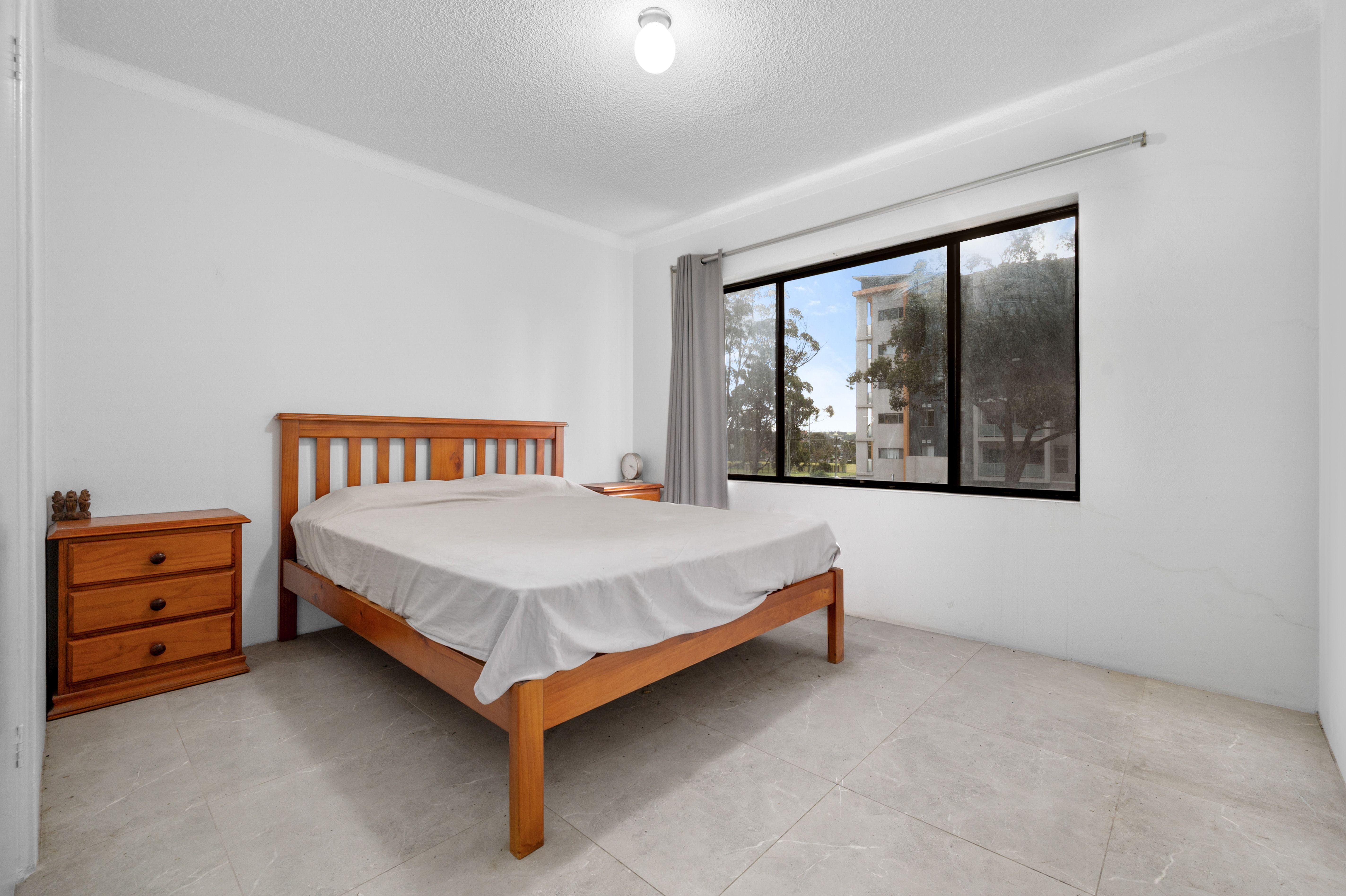 Unit for Sale: Campbelltown, NSW 2560, NSW, 2560