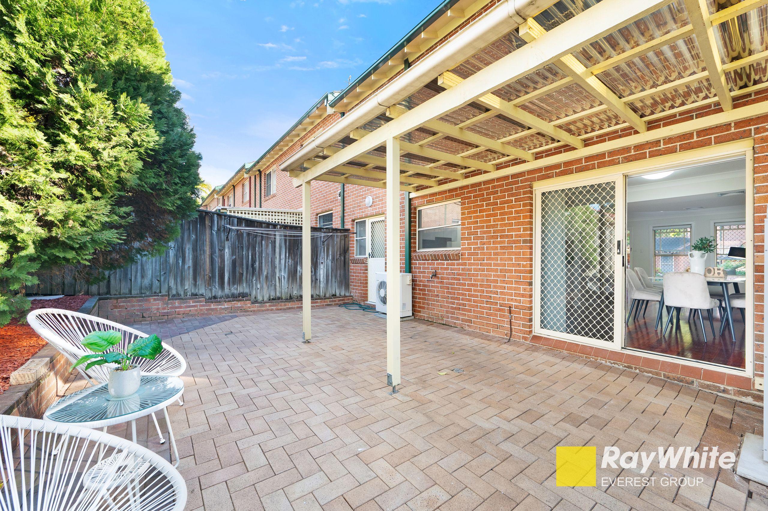 Townhouse for Sale: Carlingford, NSW 2118, NSW, 2118