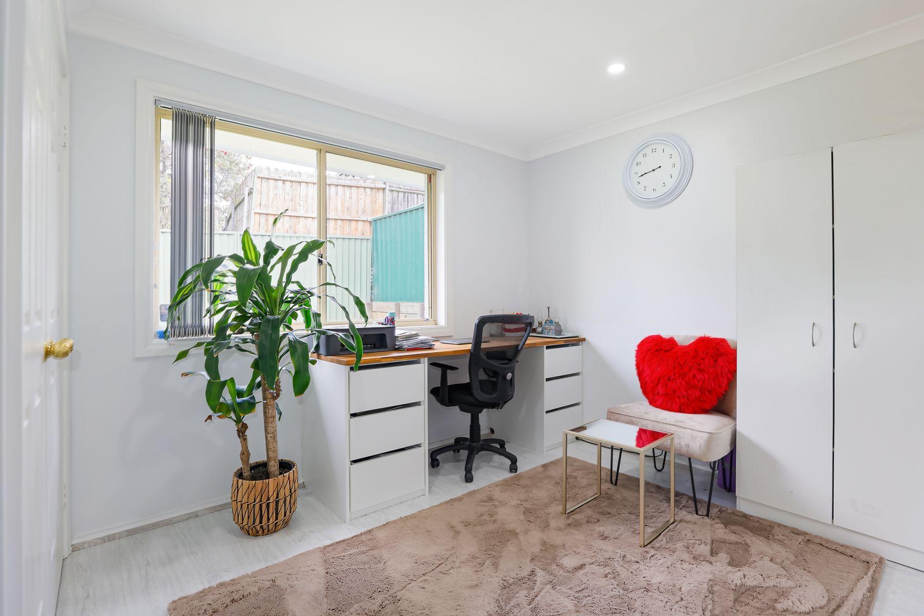 House for Sale: Glenmore Park, NSW 2745, NSW, 2745