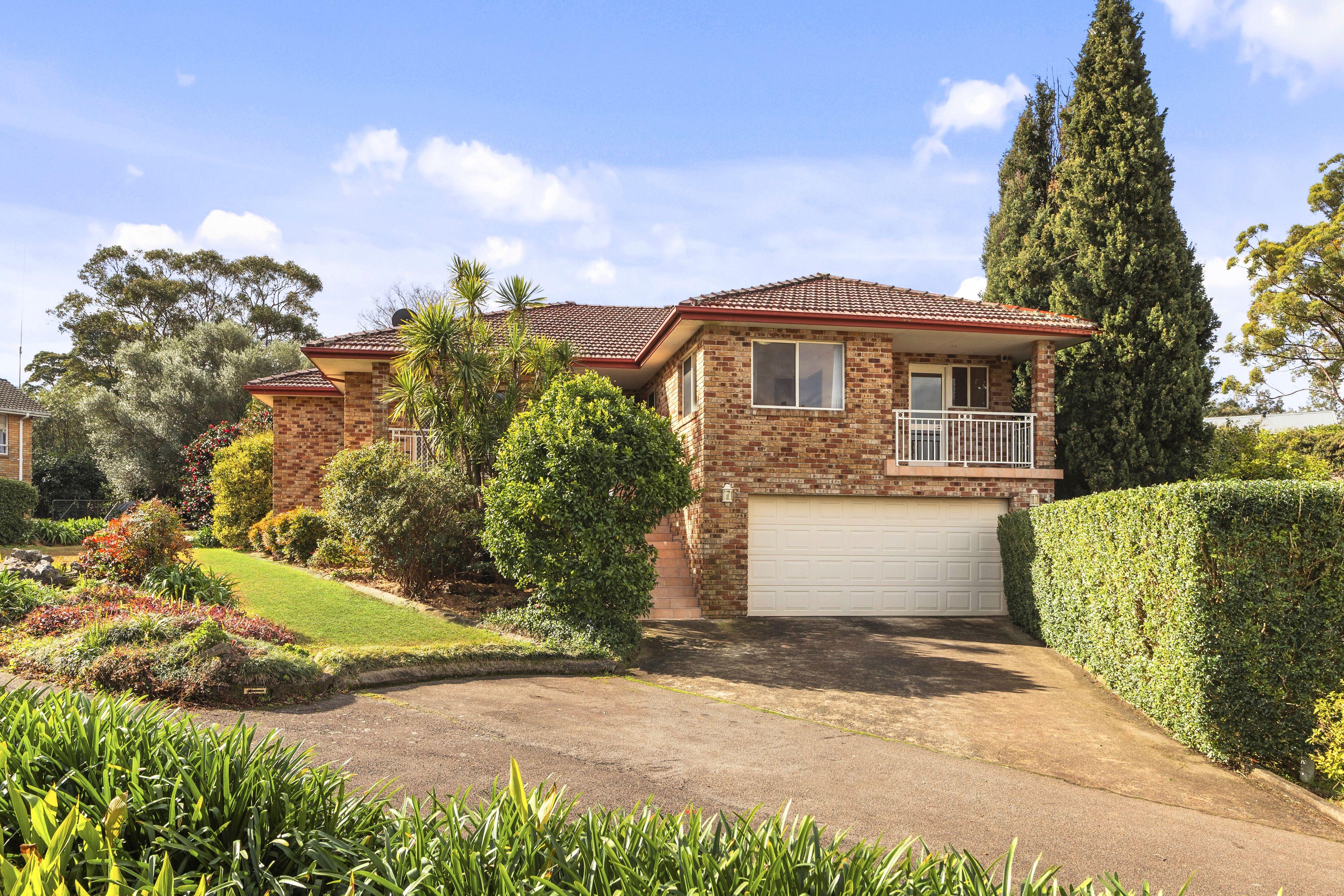 Prop-GPT: House: NSW Belrose, NSW 2085 Home For Sale