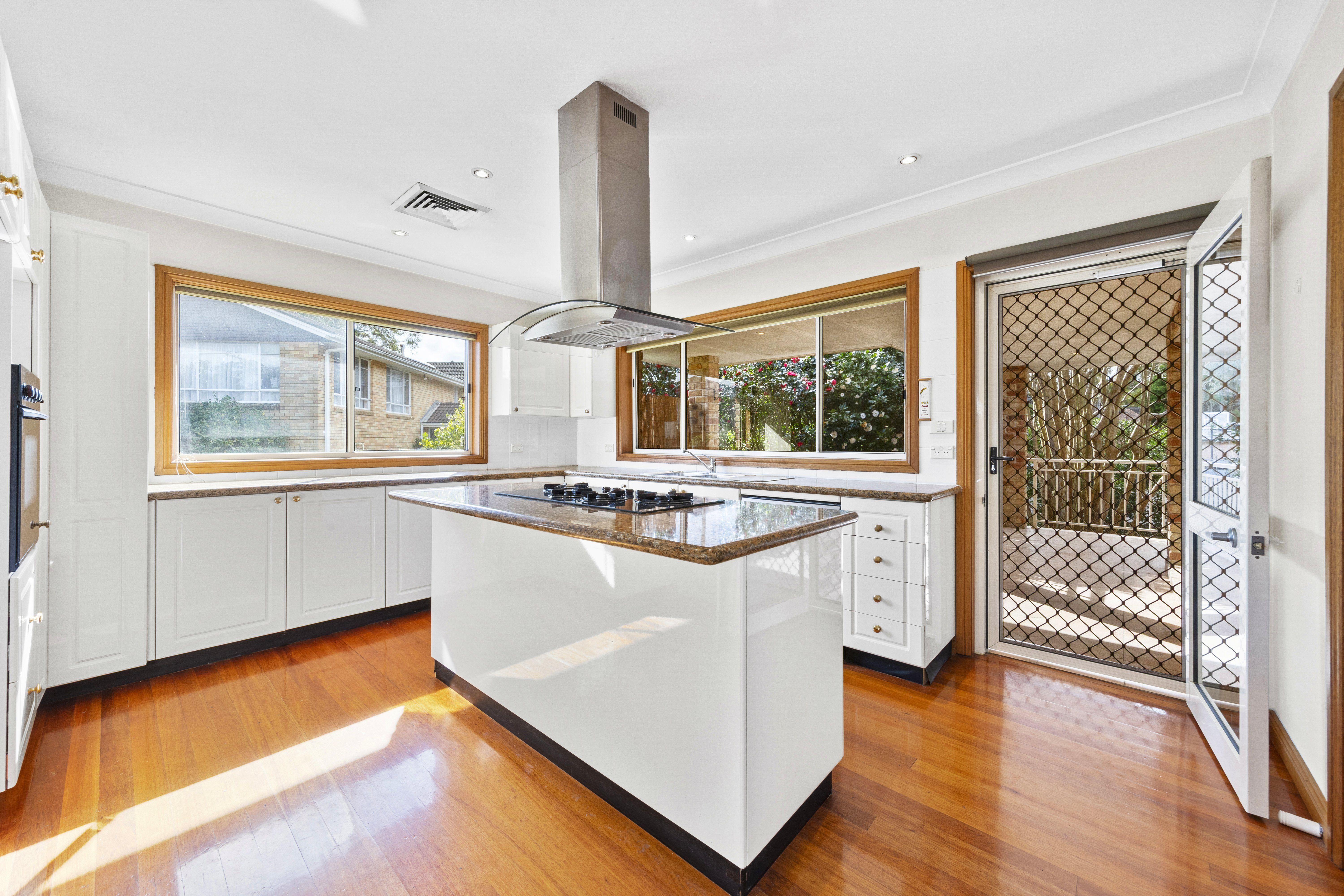 House for Sale: Belrose, NSW 2085, NSW, 2085