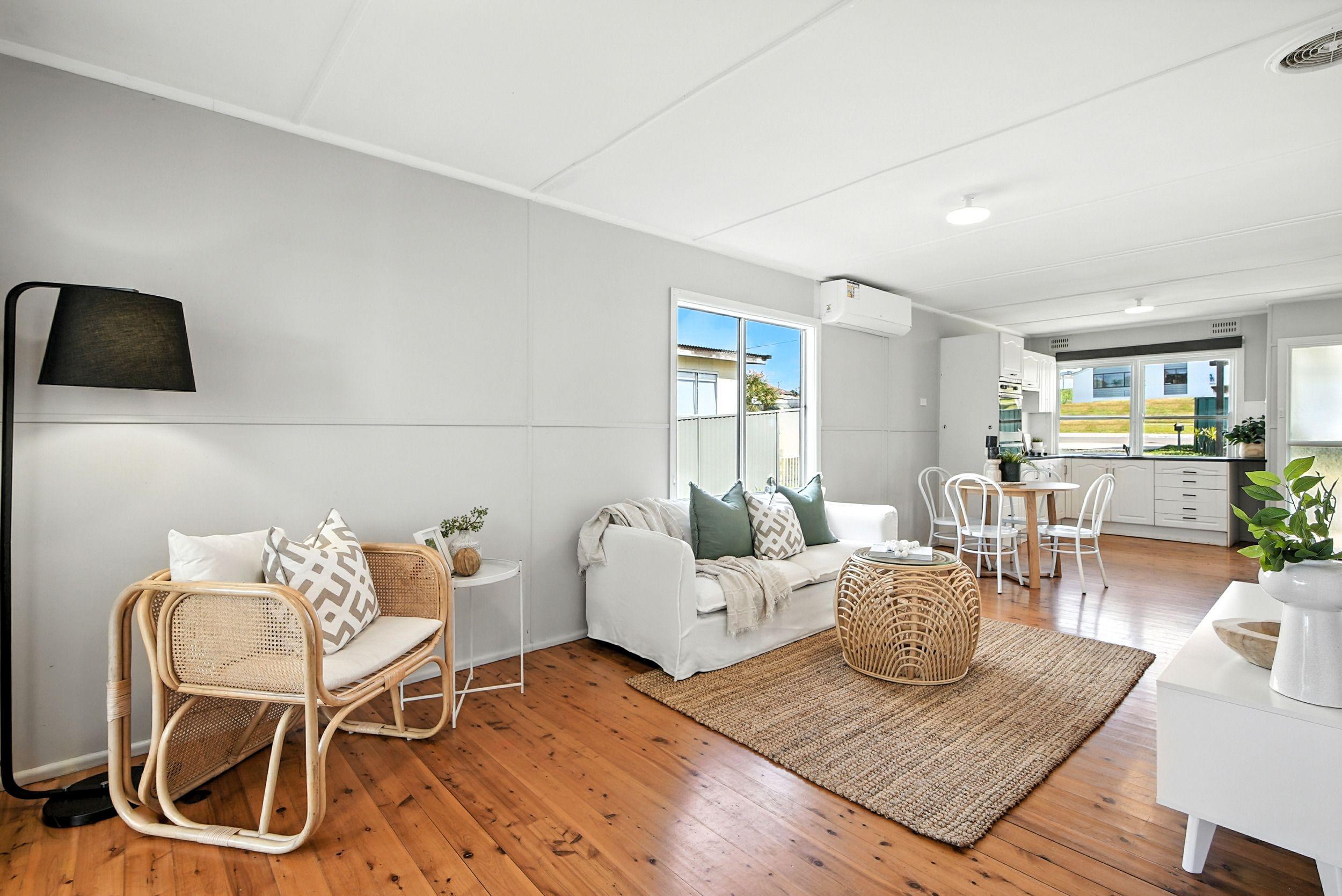 House for Sale: Bateau Bay, NSW 2261, NSW, 2261