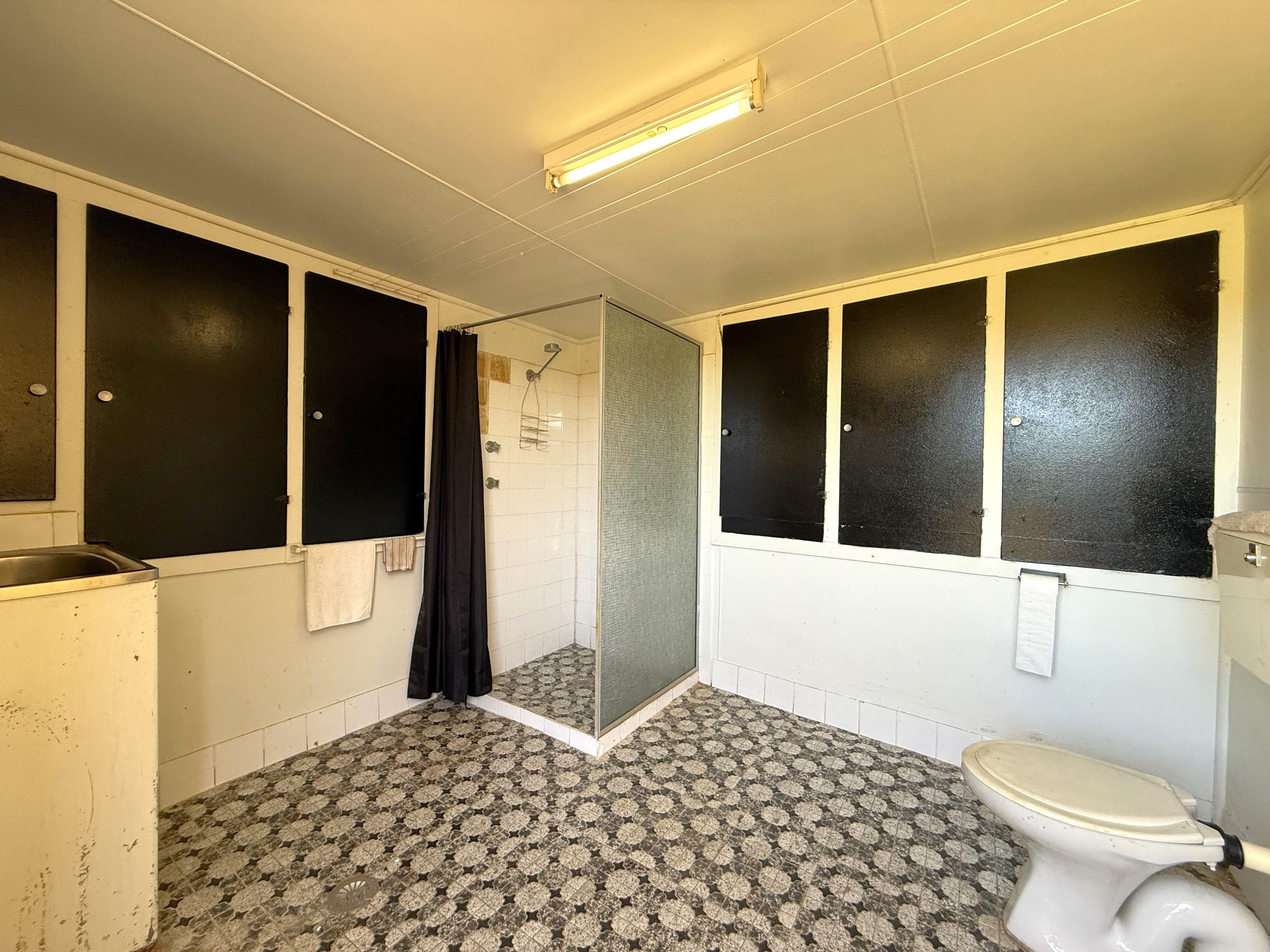 House for Sale: Young, NSW 2594, NSW, 2594