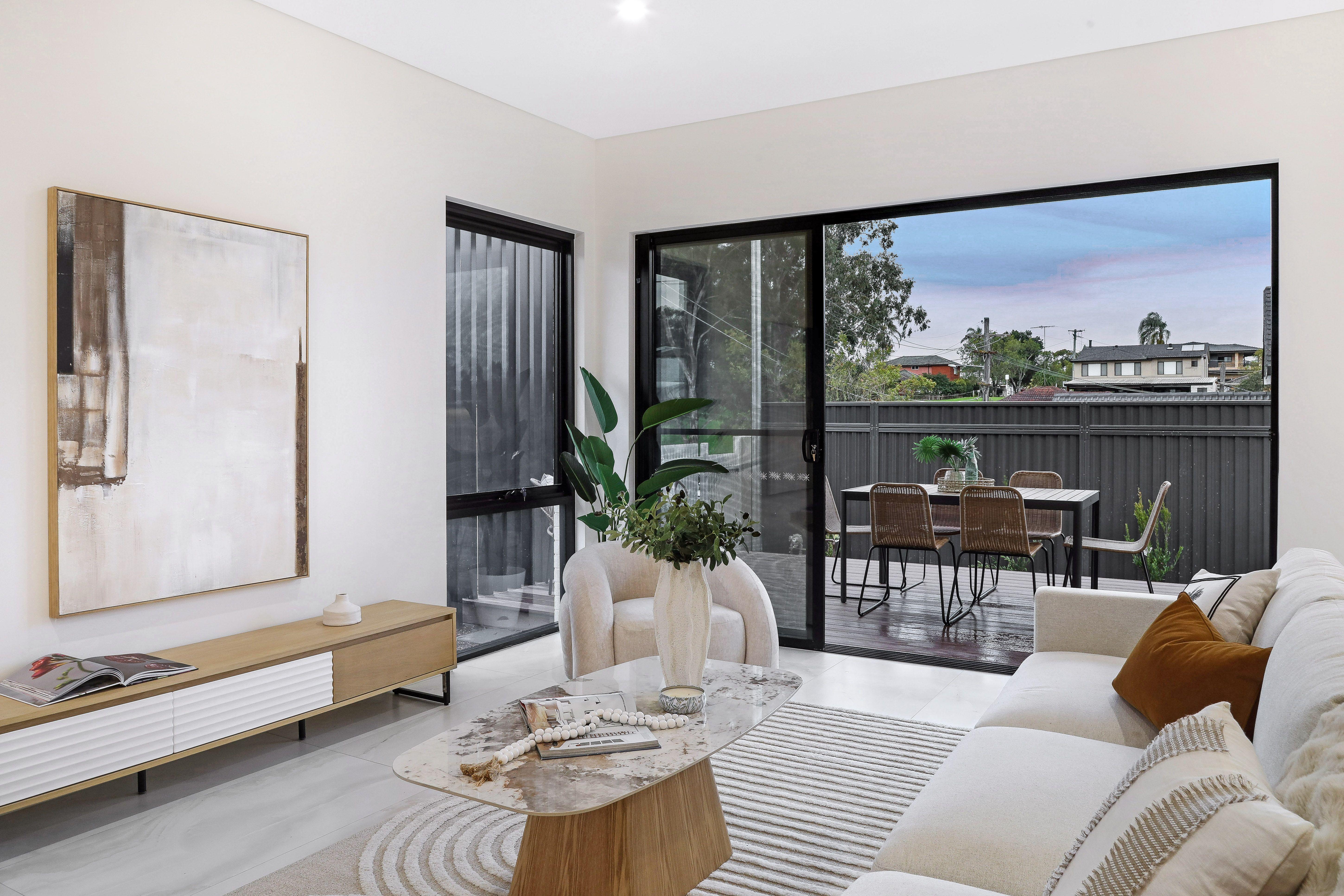 DuplexSemi-detached for Sale: Georges Hall, NSW 2198, NSW, 2198