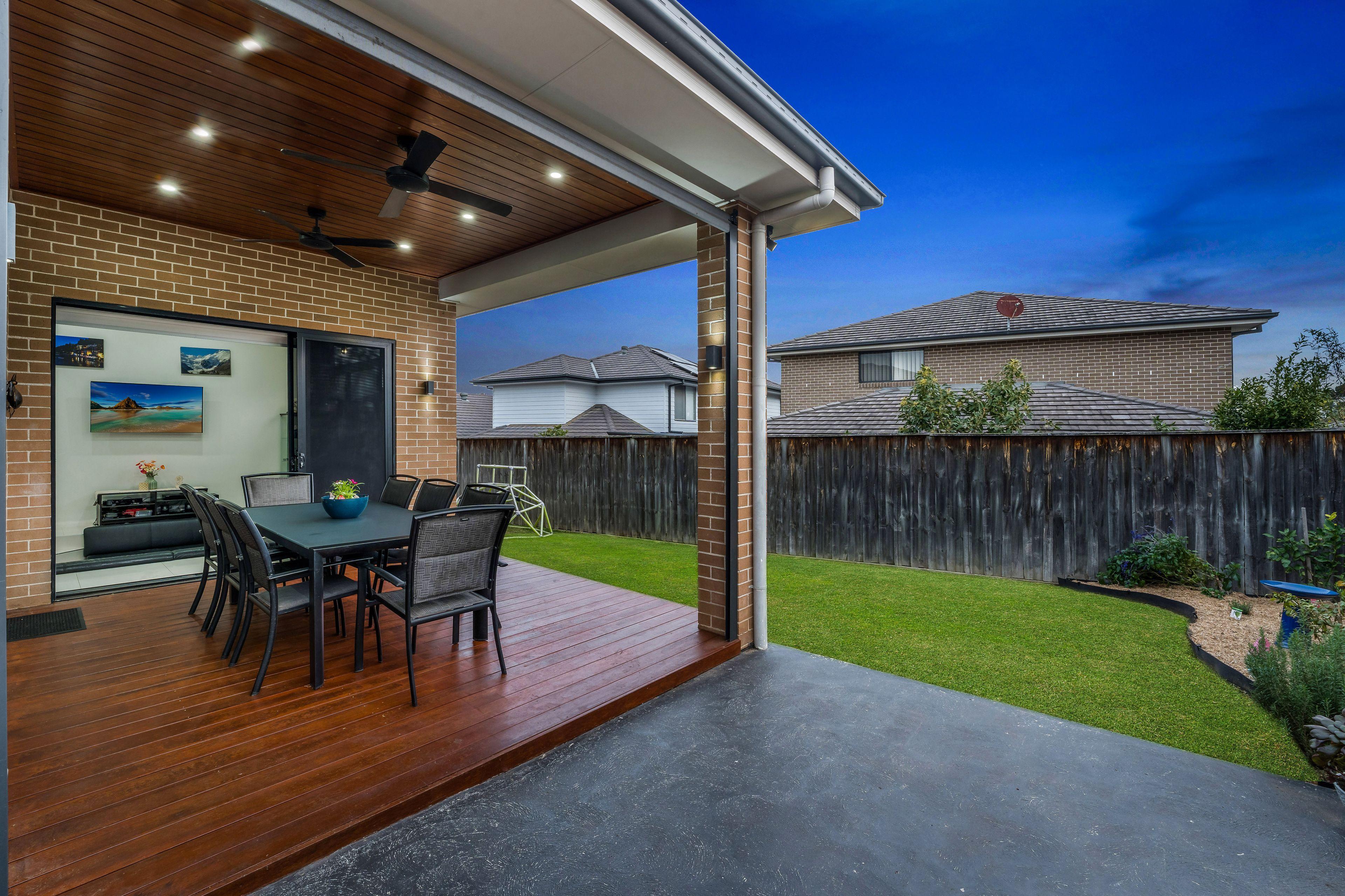House for Sale: Carnes Hill, NSW 2171, NSW, 2171