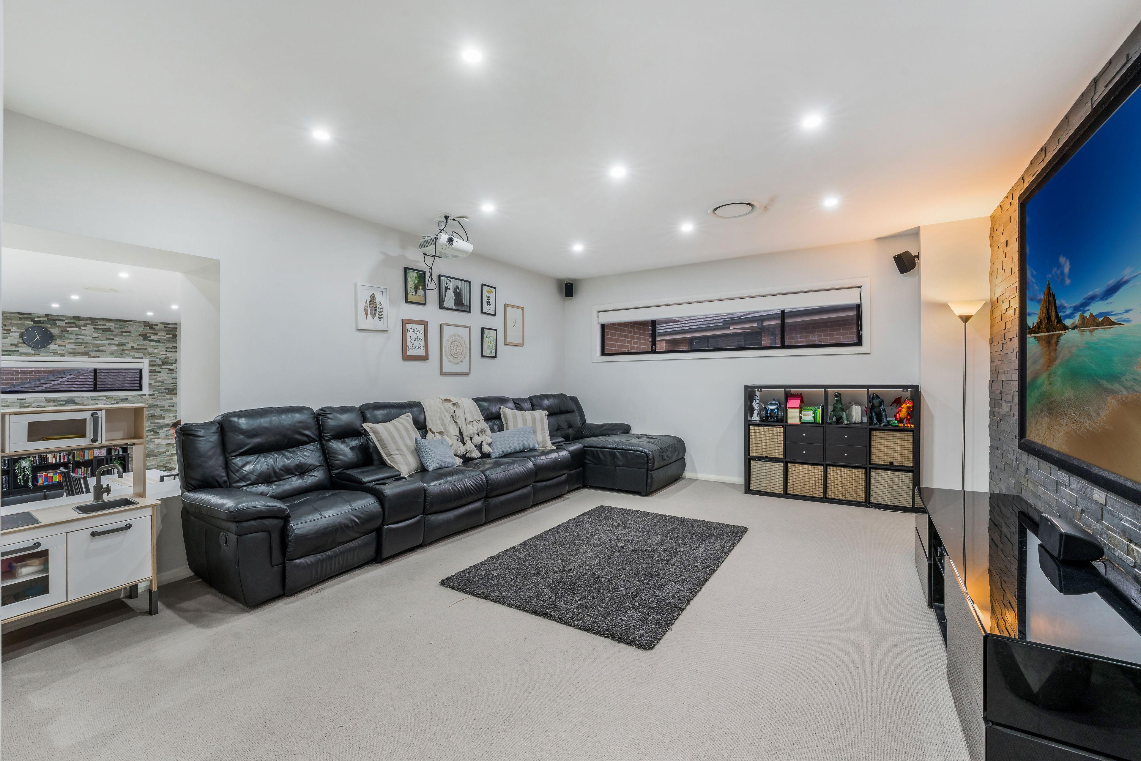 House for Sale: Carnes Hill, NSW 2171, NSW, 2171