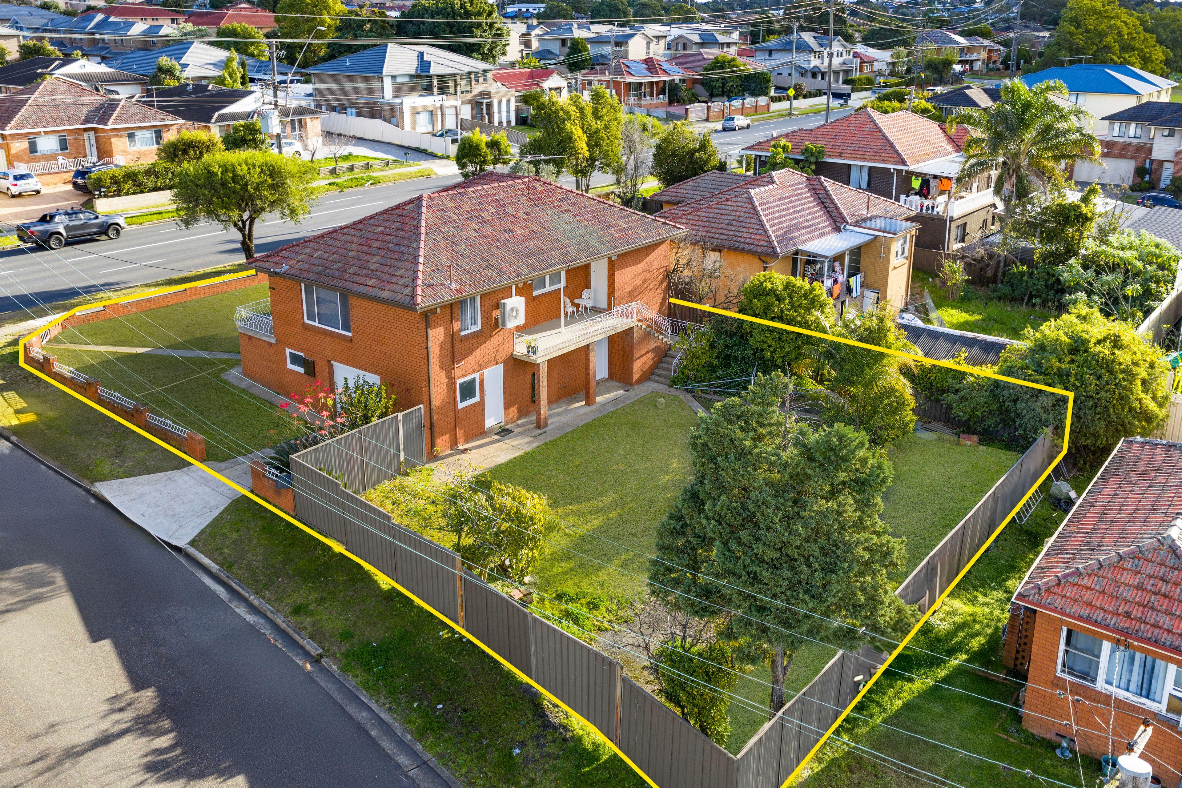 Prop-GPT: House: NSW Smithfield, NSW 2164 Home For Sale