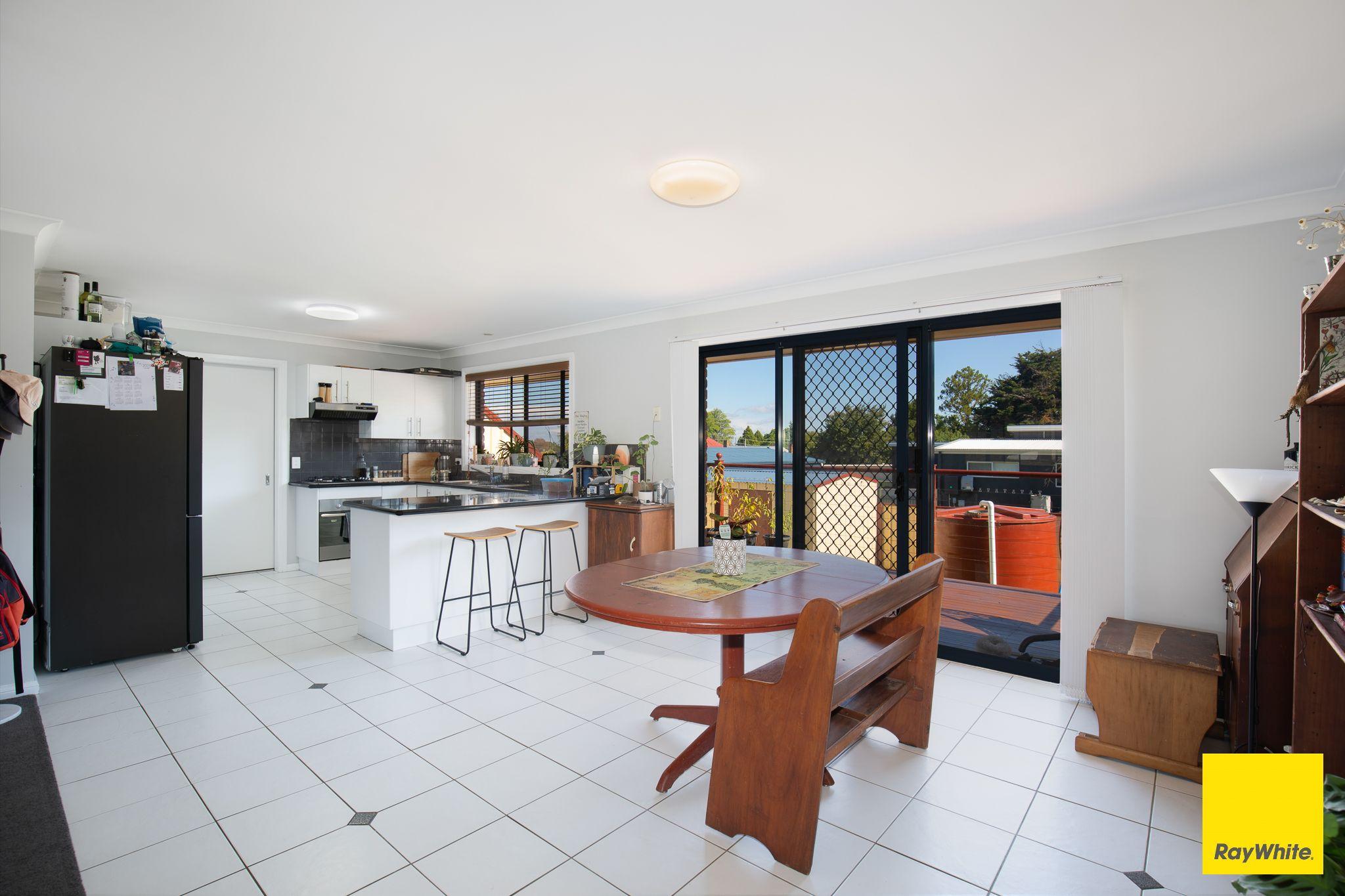 DuplexSemi-detached for Sale: South Guyra, NSW 2365, NSW, 2365