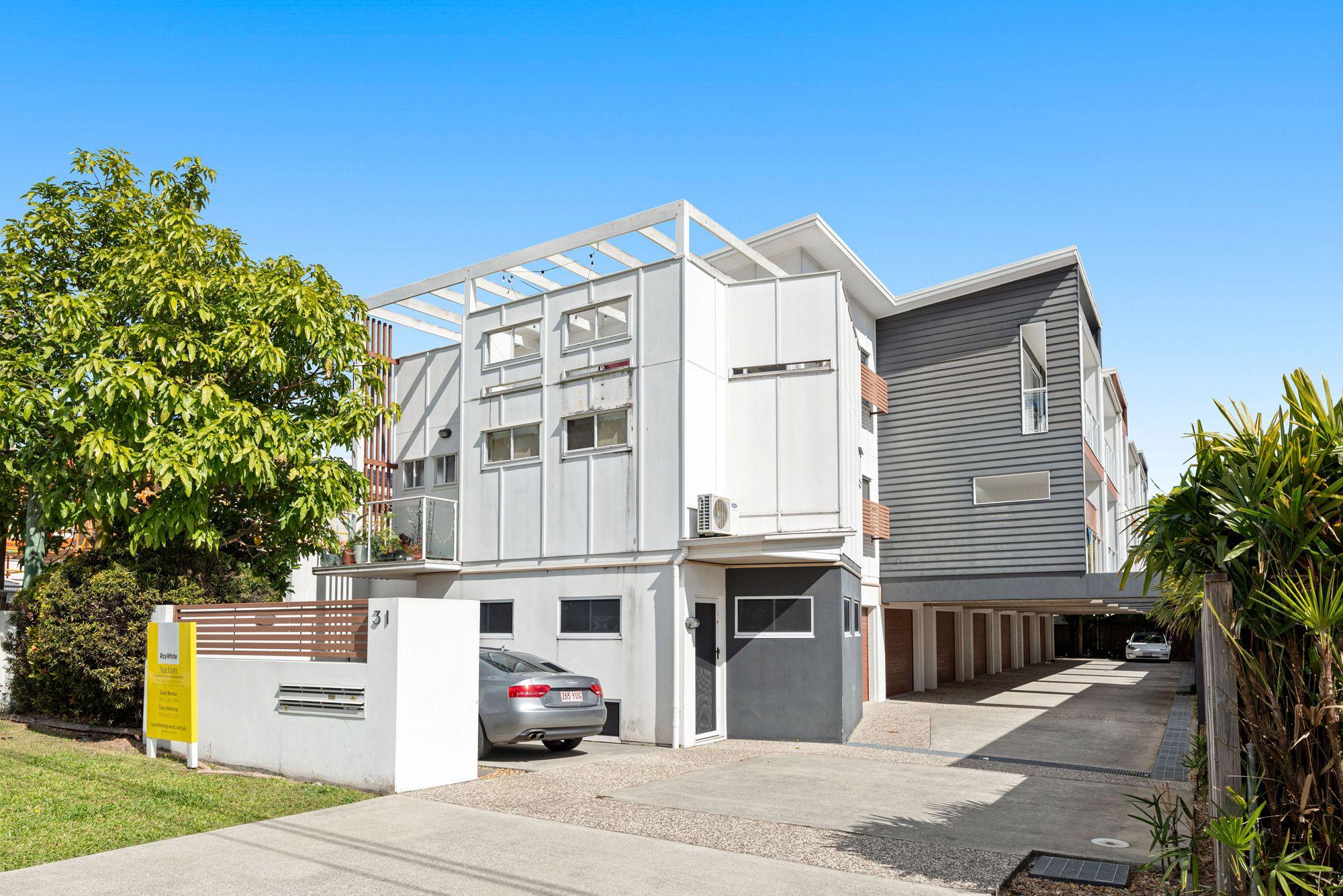 Prop-GPT: Apartment: QLD Mount Gravatt East, QLD 4122 Home For Sale
