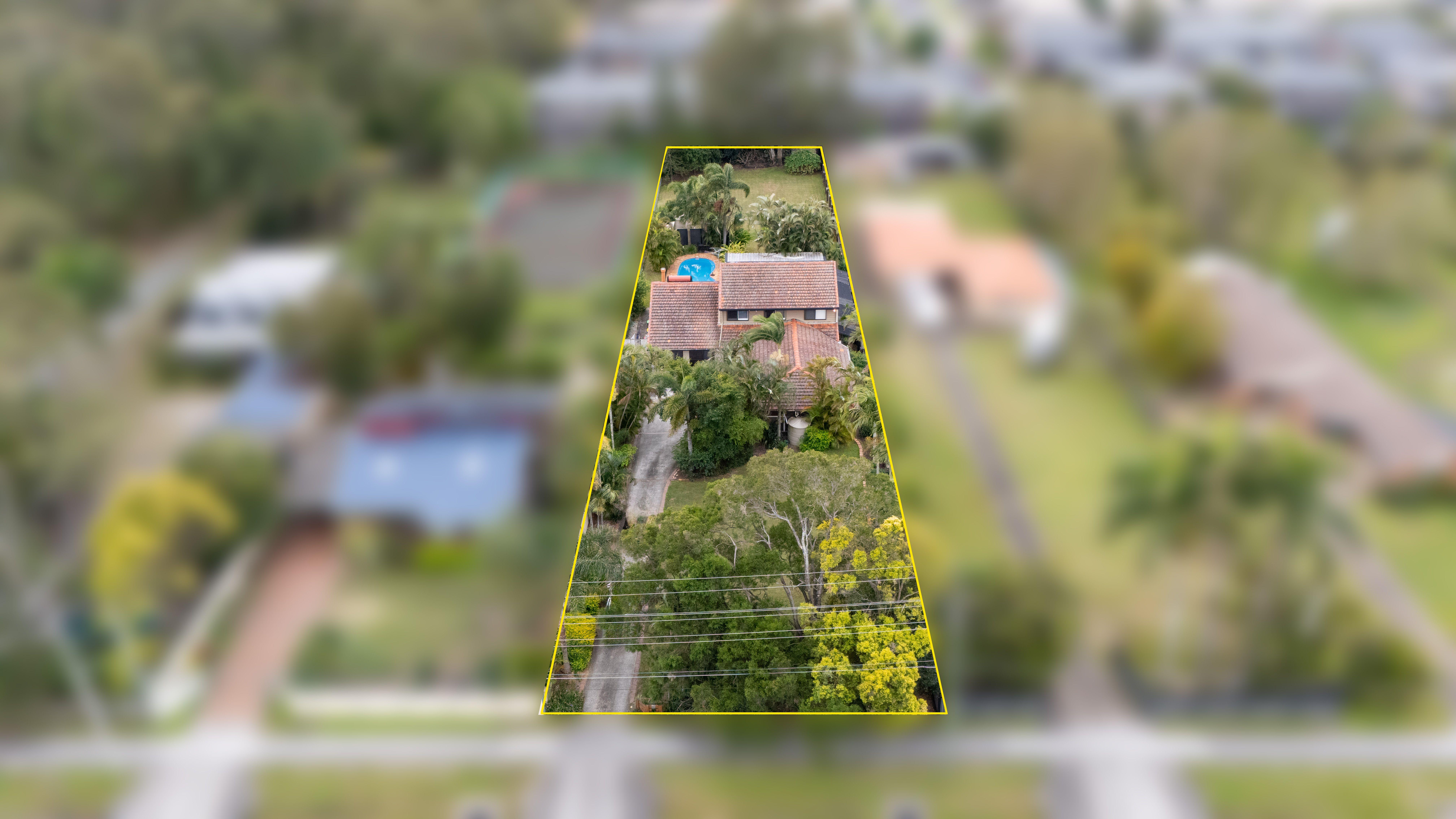 Prop-GPT: House: QLD Bracken Ridge, QLD 4017 Home For Sale