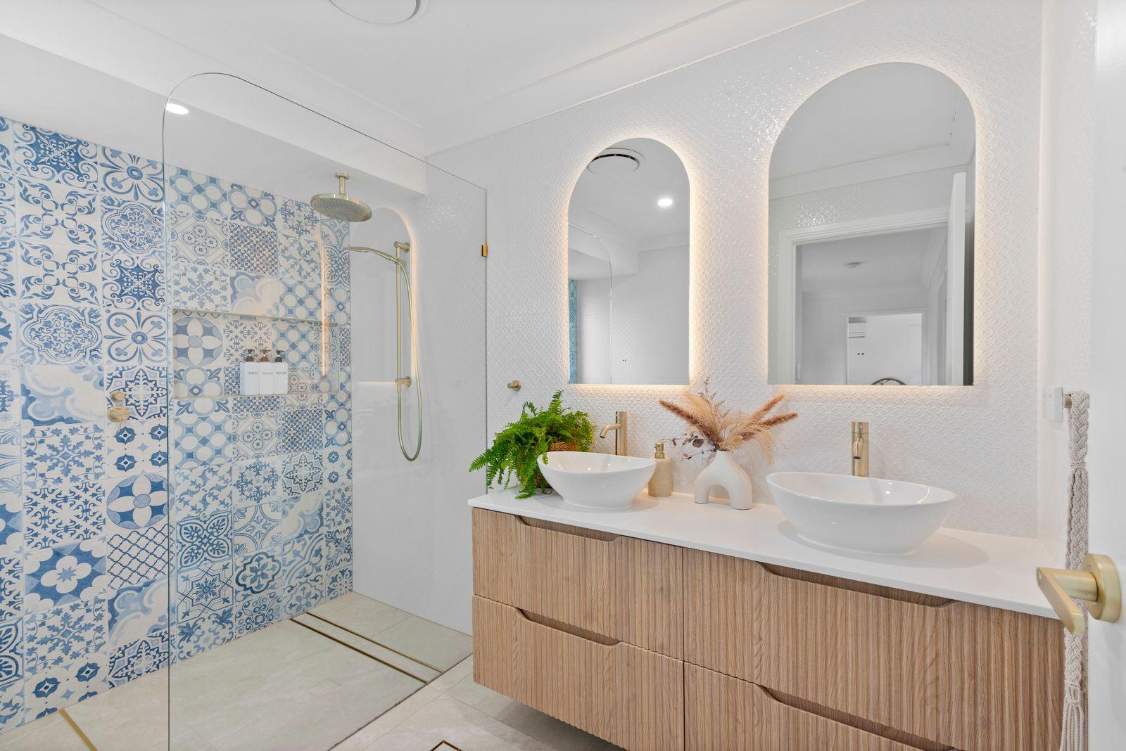 DuplexSemi-detached for Sale: Palm Beach, QLD 4221, QLD, 4221