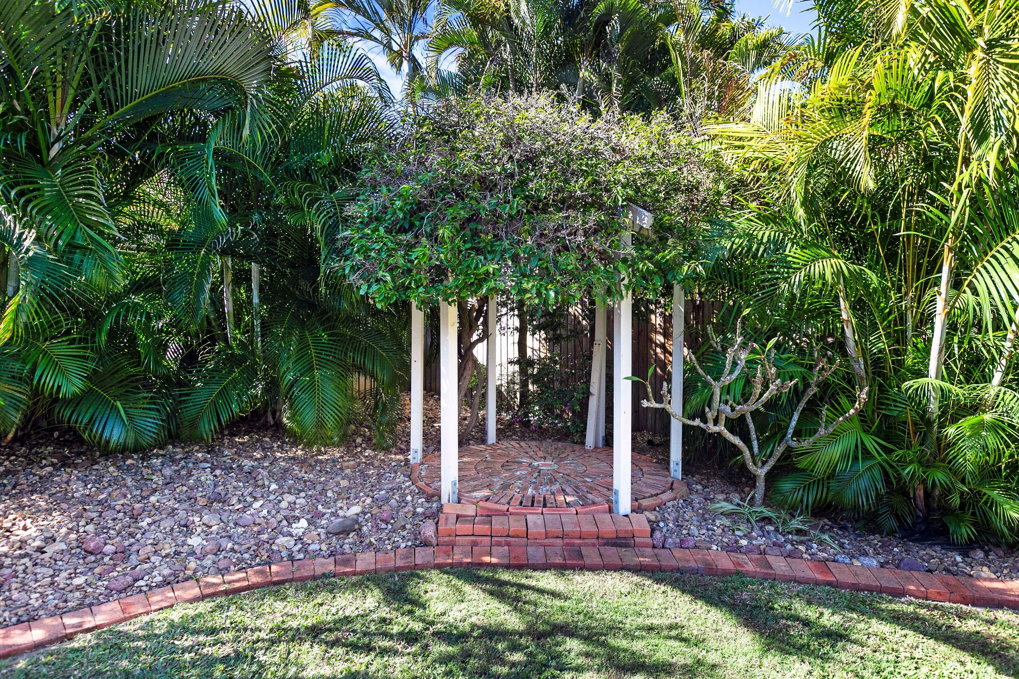 House for Sale: Point Vernon, QLD 4655, QLD, 4655