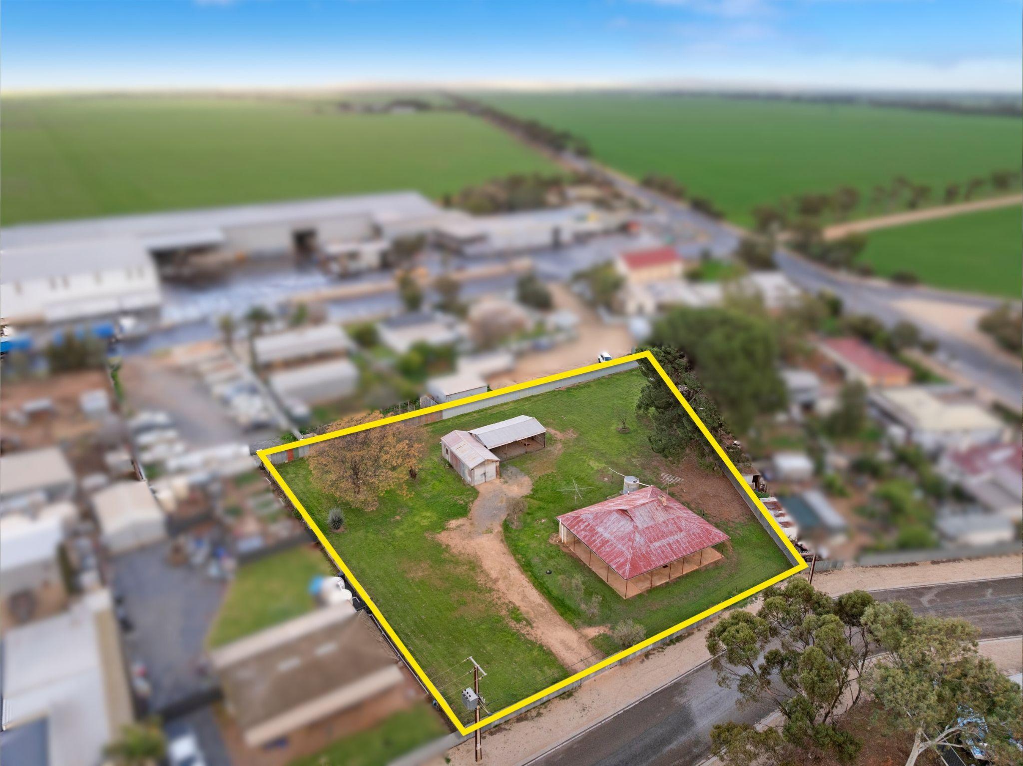 Prop-GPT: House: SA Balaklava, SA 5461 Home For Sale