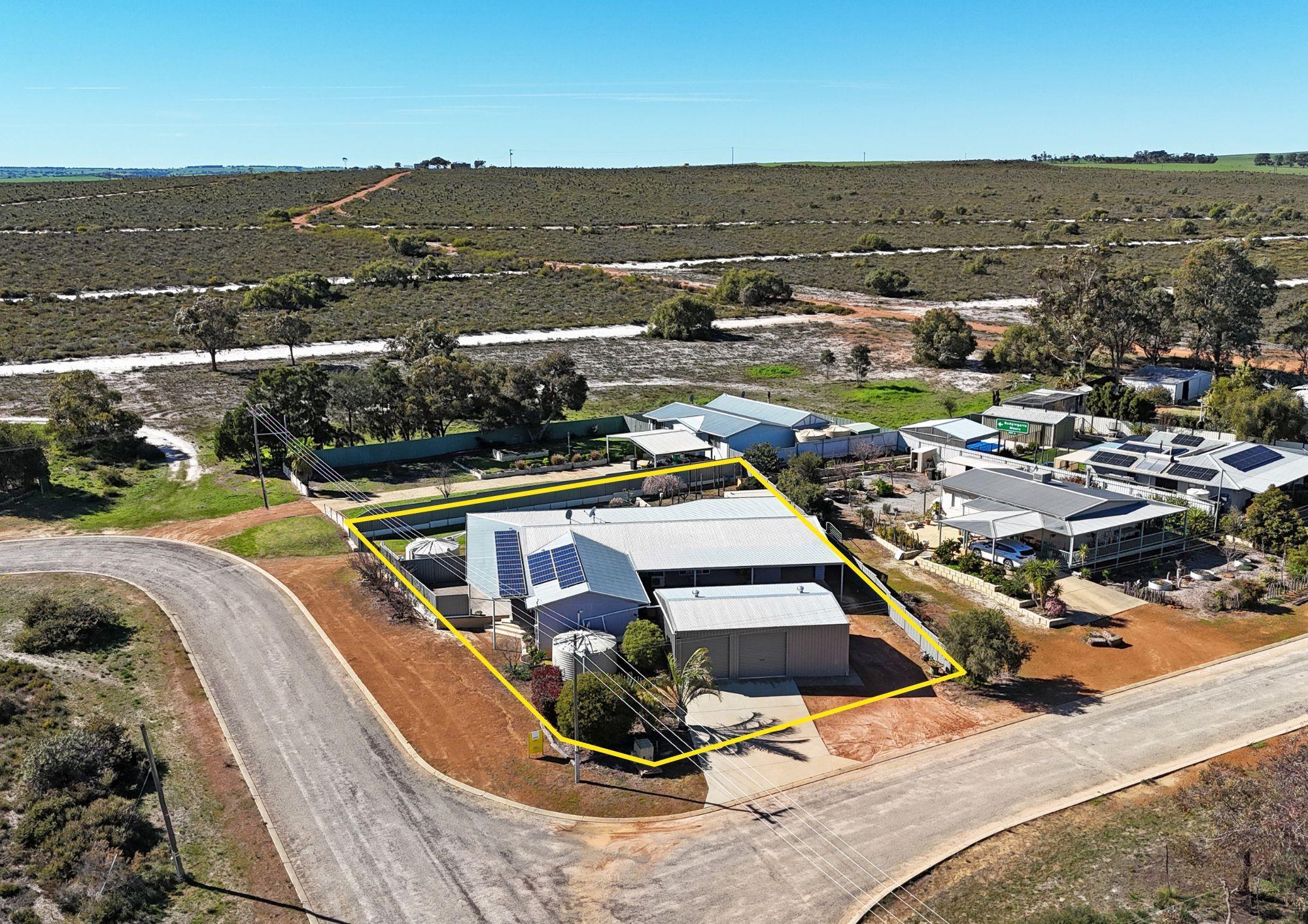 House for Sale: Badgingarra, WA 6521, WA, 6521