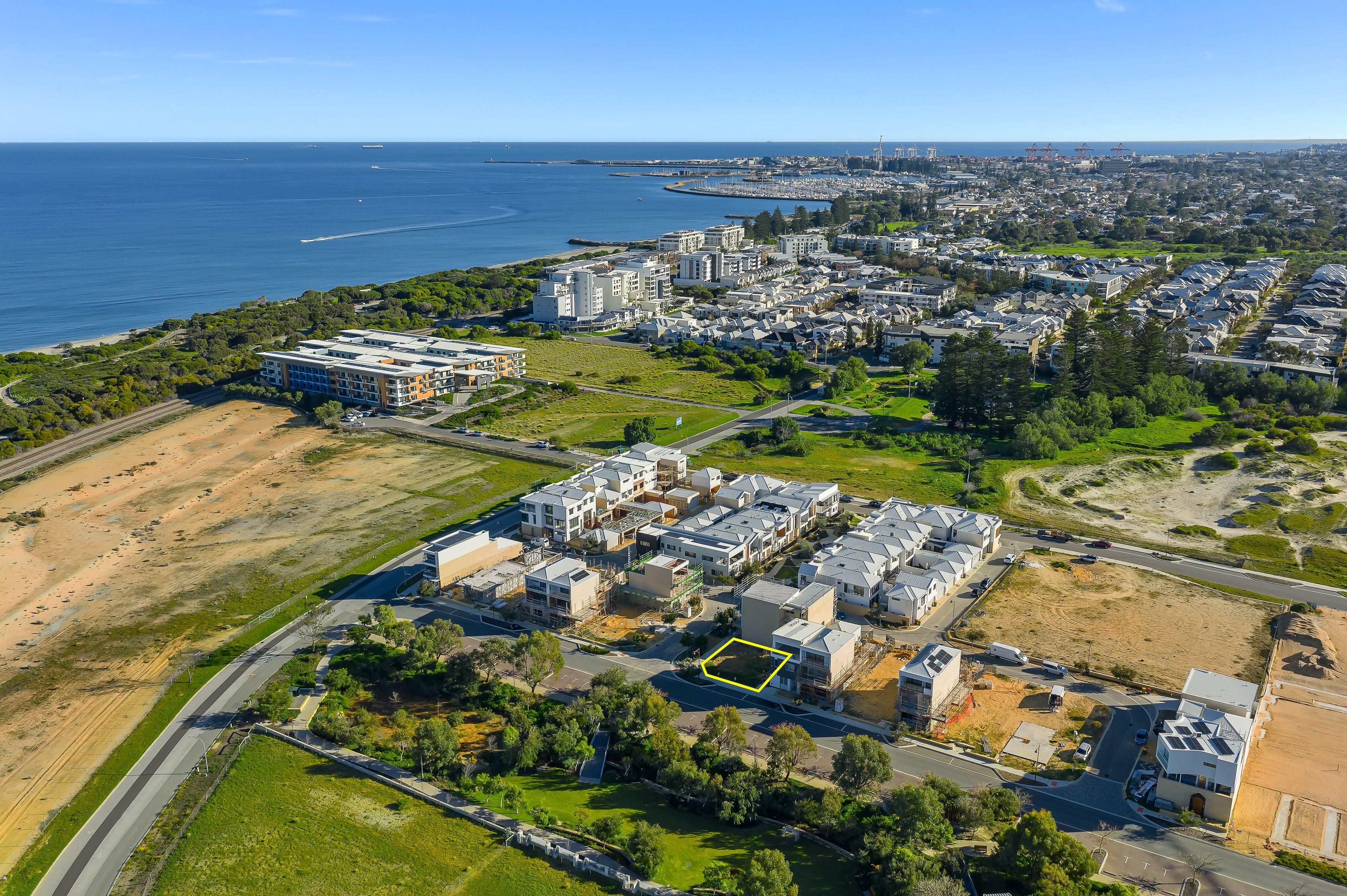 Prop-GPT: Land: WA North Coogee, WA 6163 Home For Sale