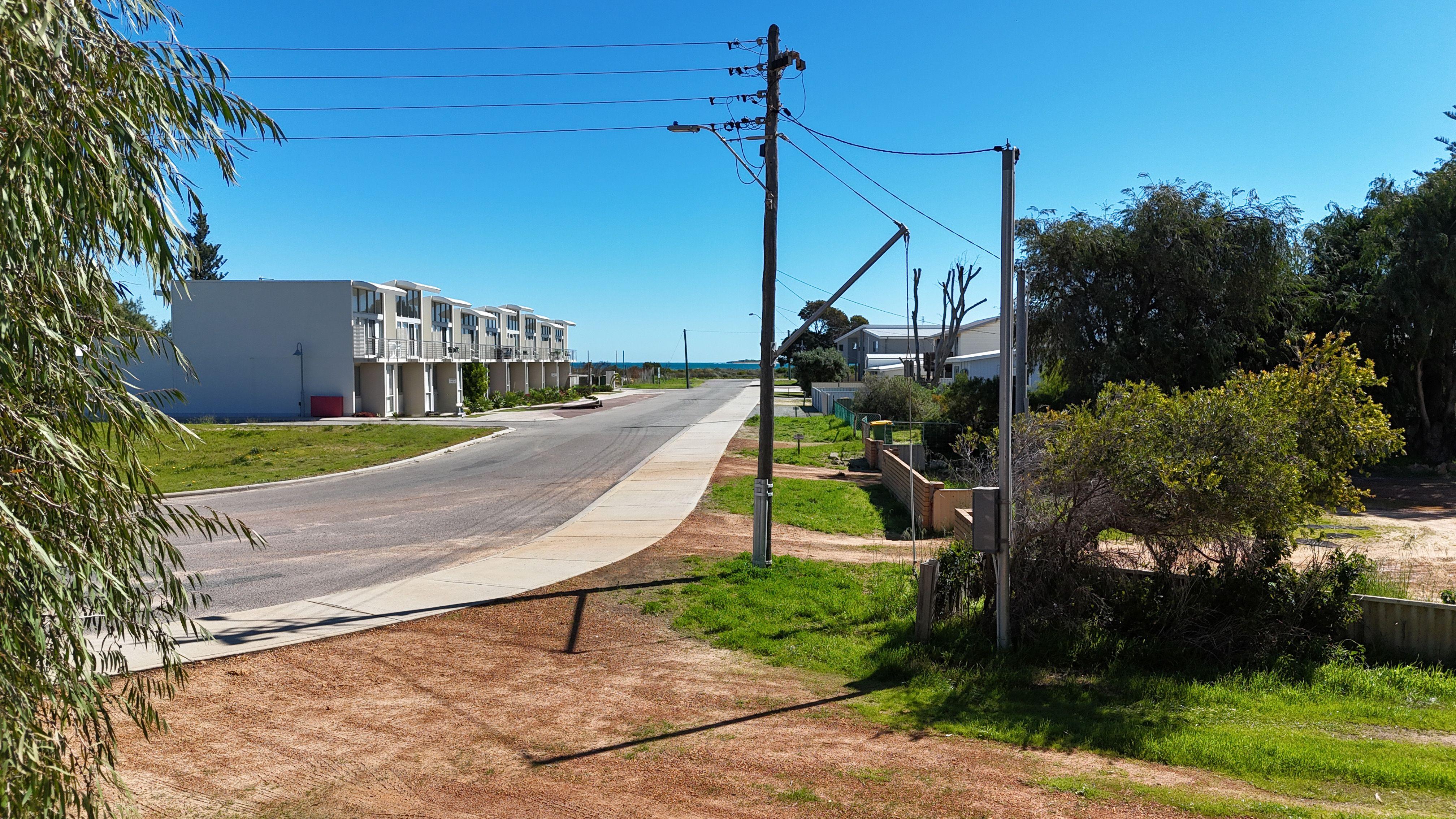 House for Sale: Jurien Bay, WA 6516, WA, 6516
