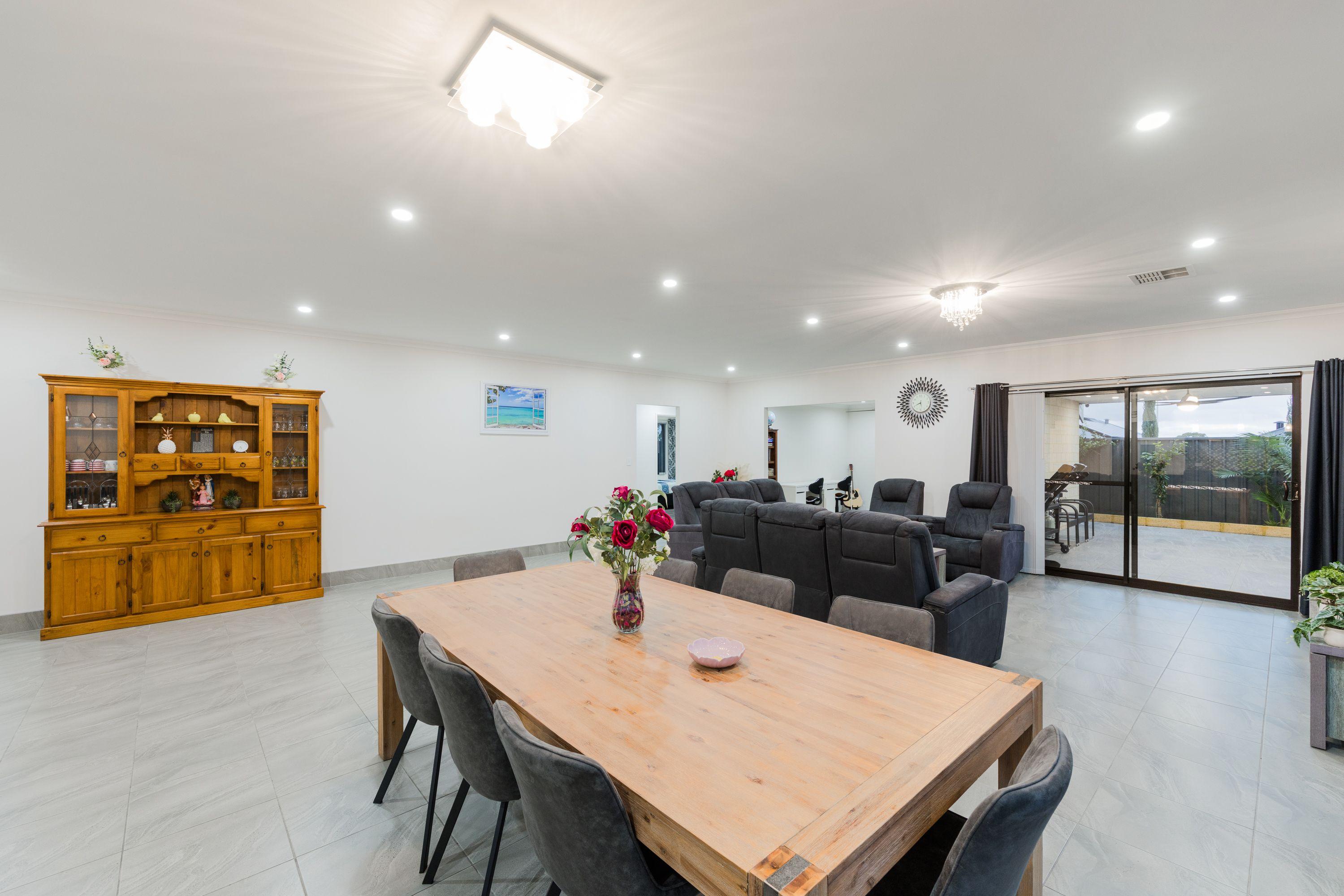 House for Sale: Piara Waters, WA 6112, WA, 6112