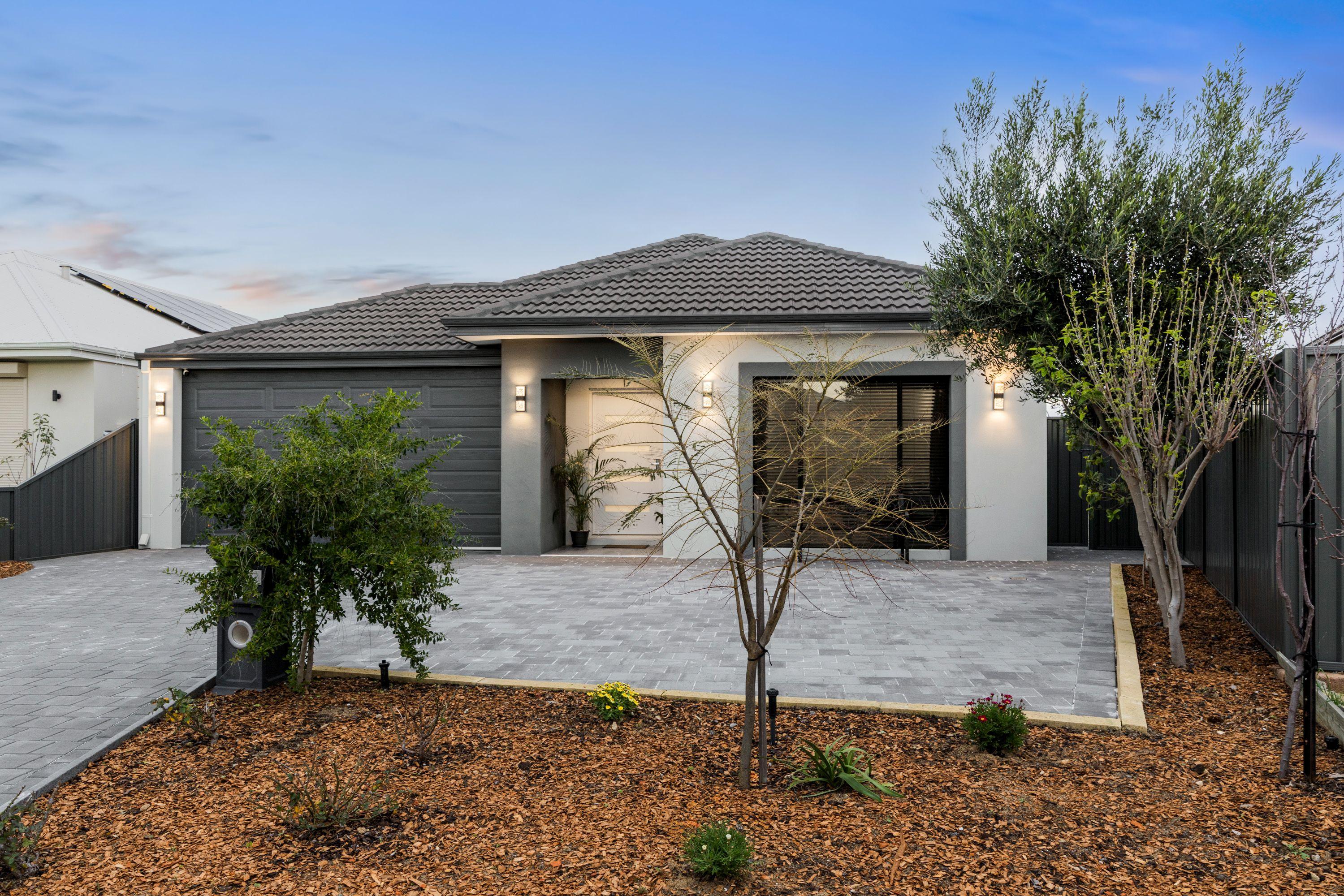 House for Sale: Piara Waters, WA 6112, WA, 6112