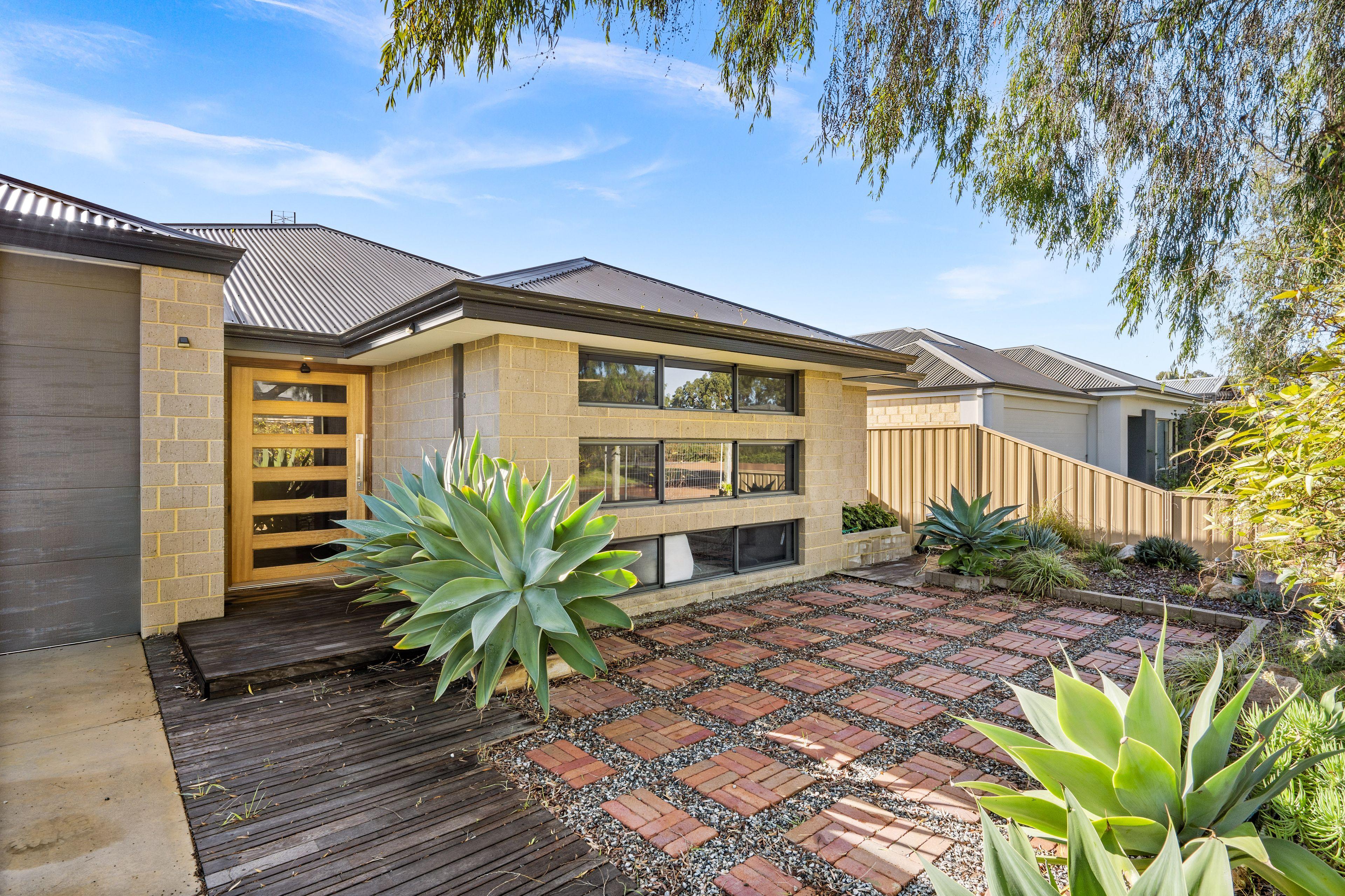 House for Sale: Geographe, WA 6280, WA, 6280