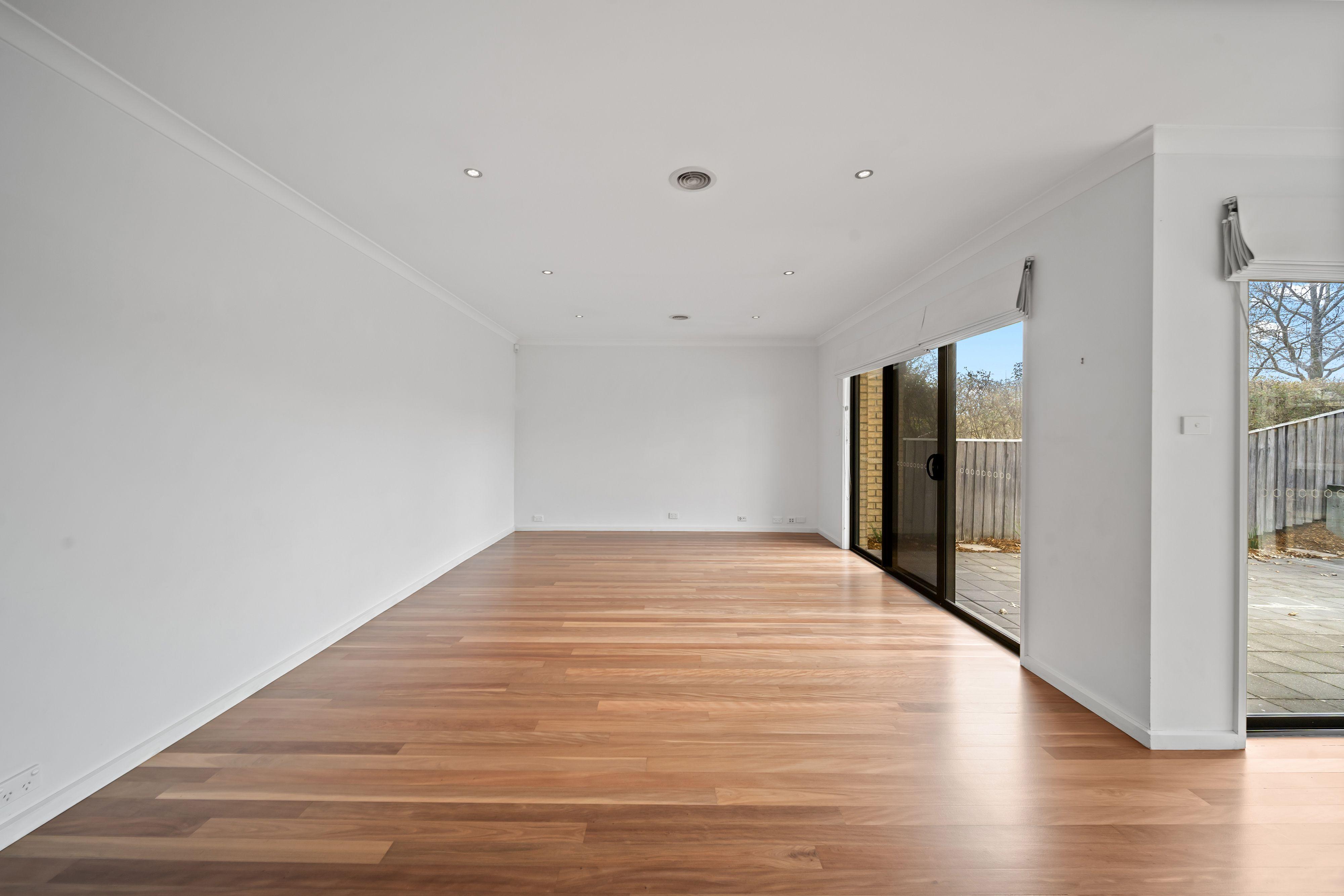Townhouse for Sale: Gilmore, ACT 2905, ACT, 2905