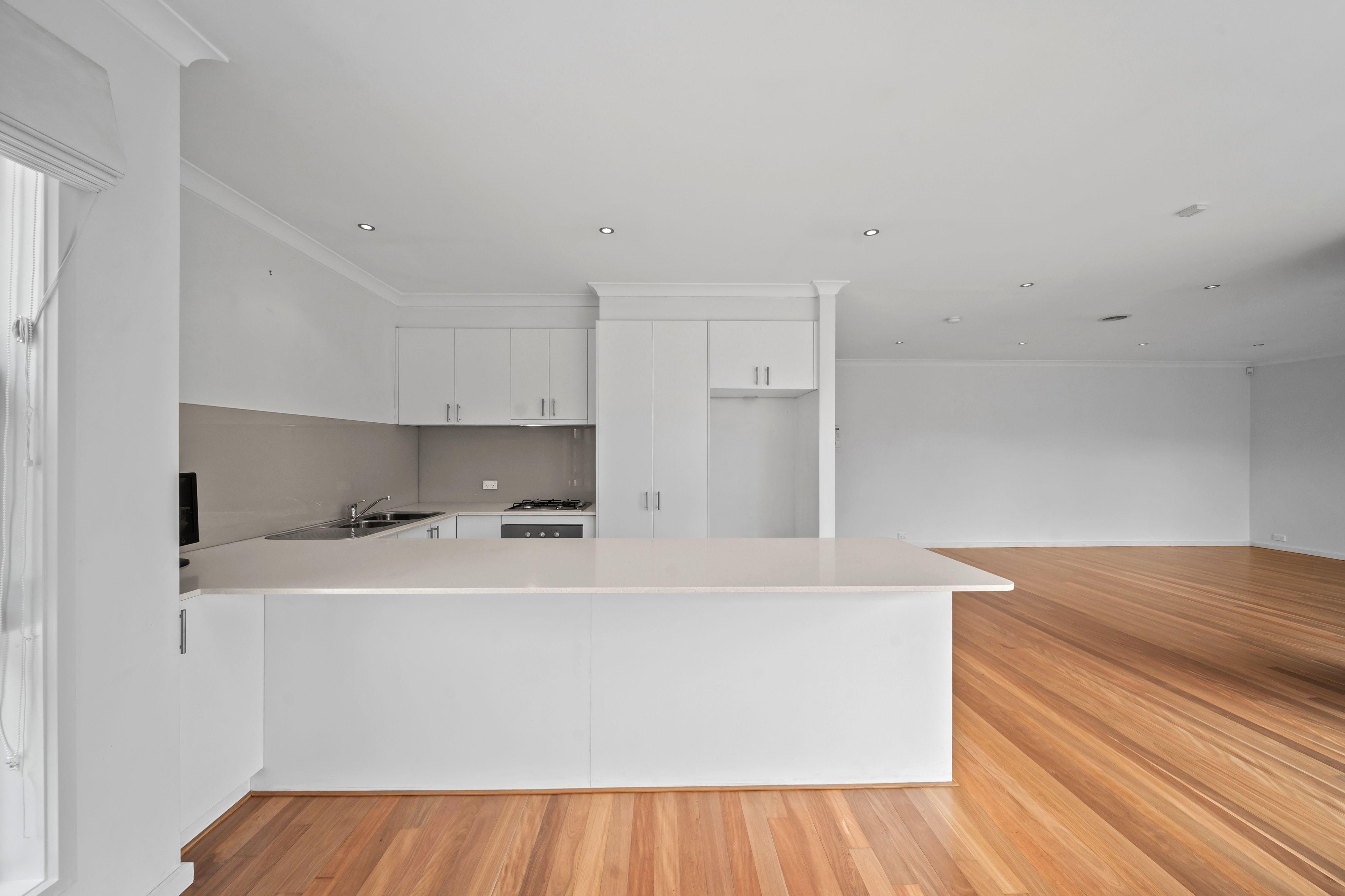 Townhouse for Sale: Gilmore, ACT 2905, ACT, 2905
