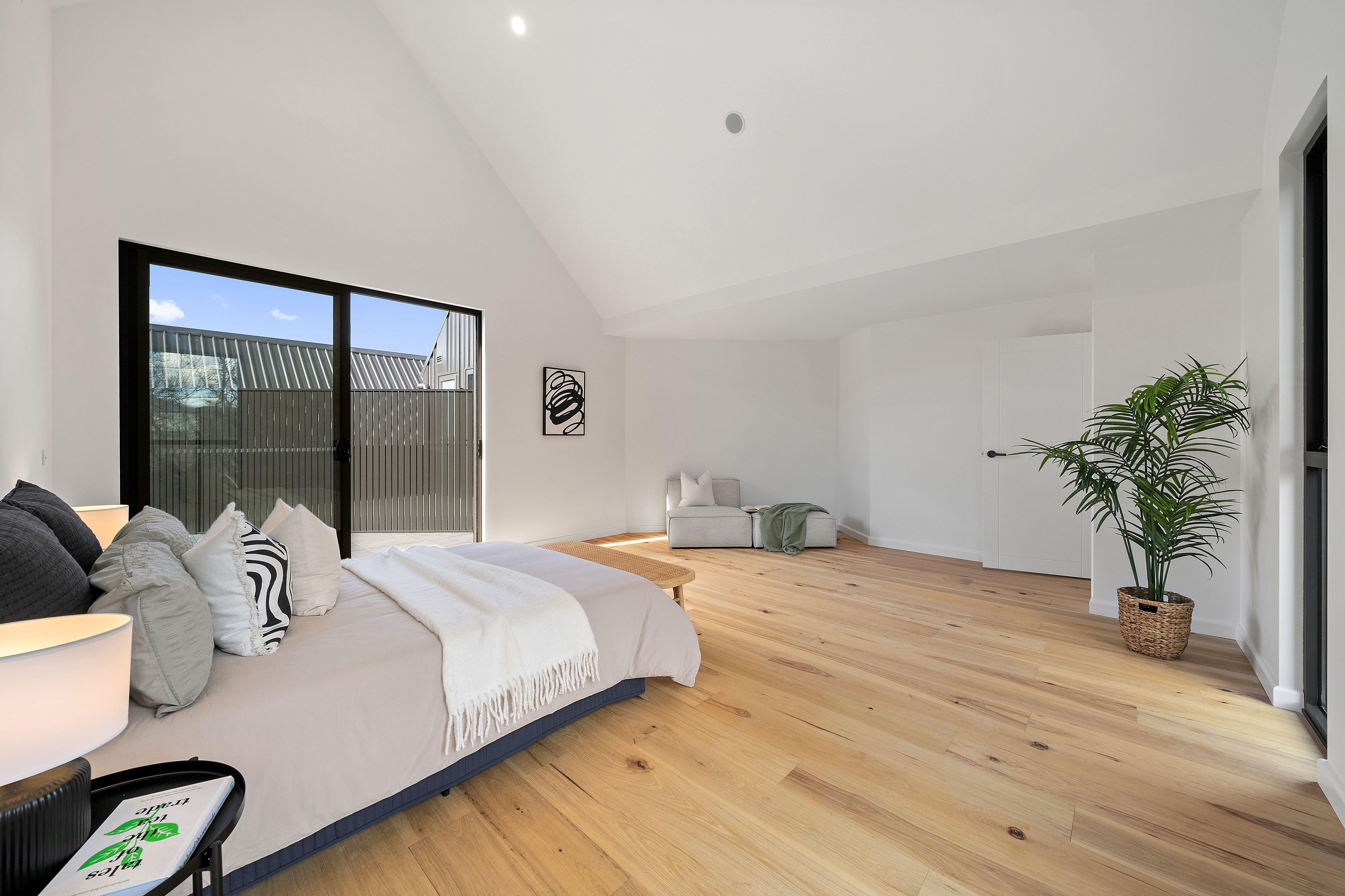 Townhouse for Sale: Lyneham, ACT 2602, ACT, 2602