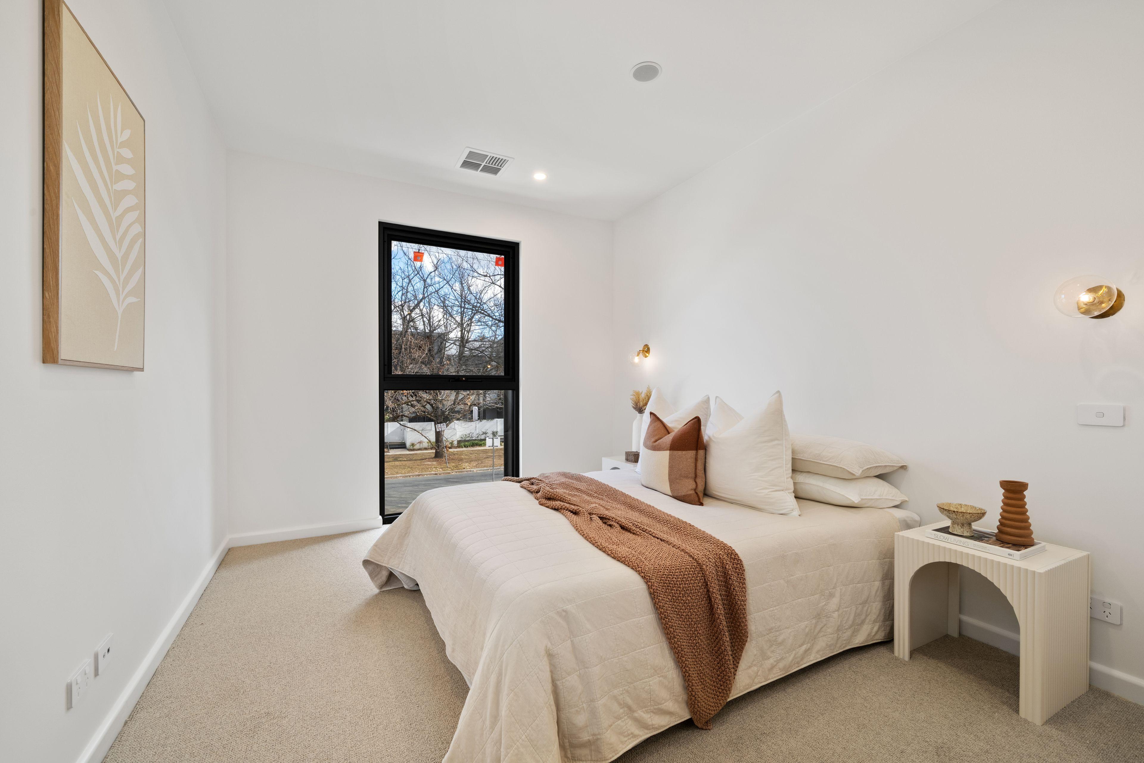 Townhouse for Sale: Lyneham, ACT 2602, ACT, 2602