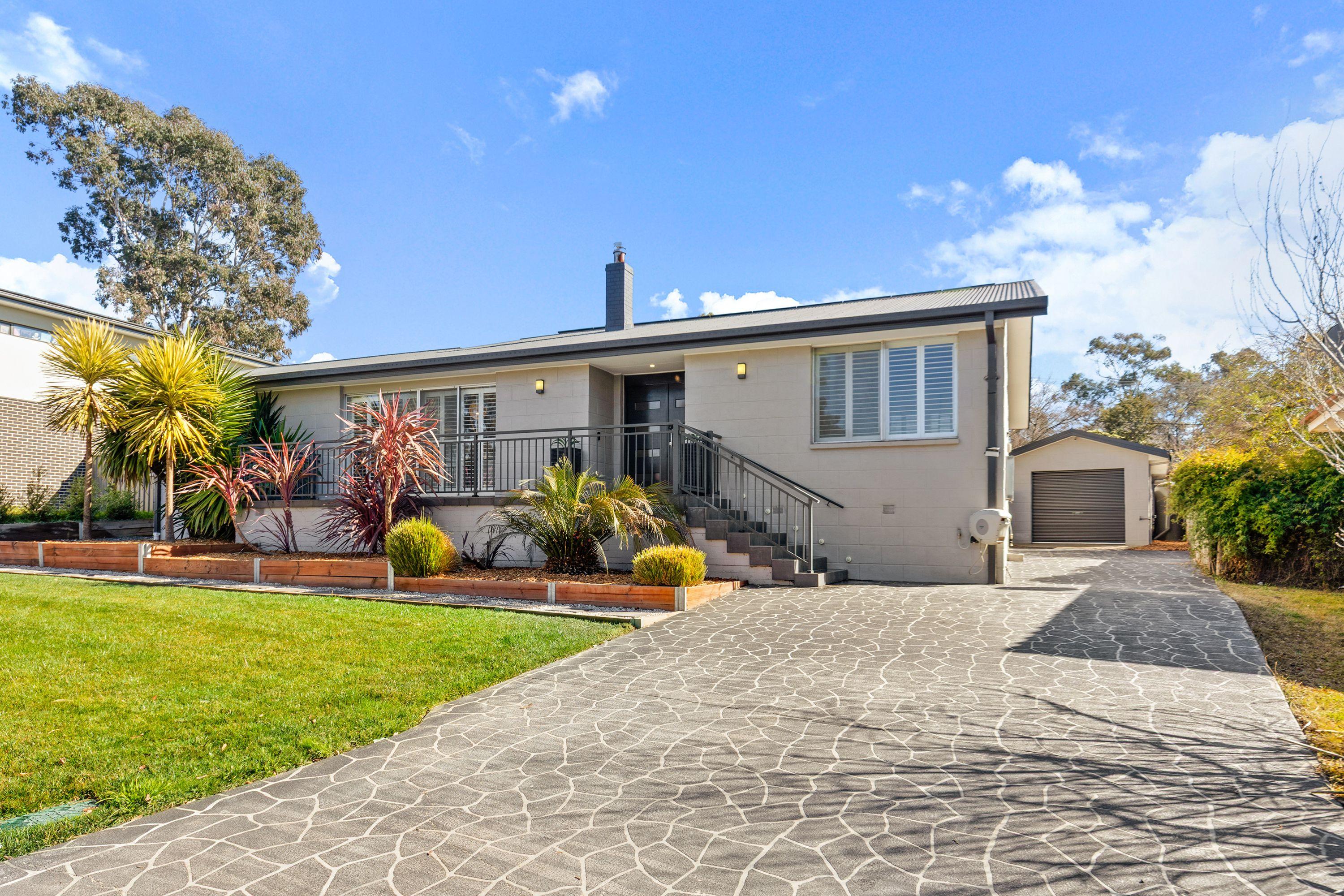 Prop-GPT: House: ACT Evatt, ACT 2617 Home For Sale