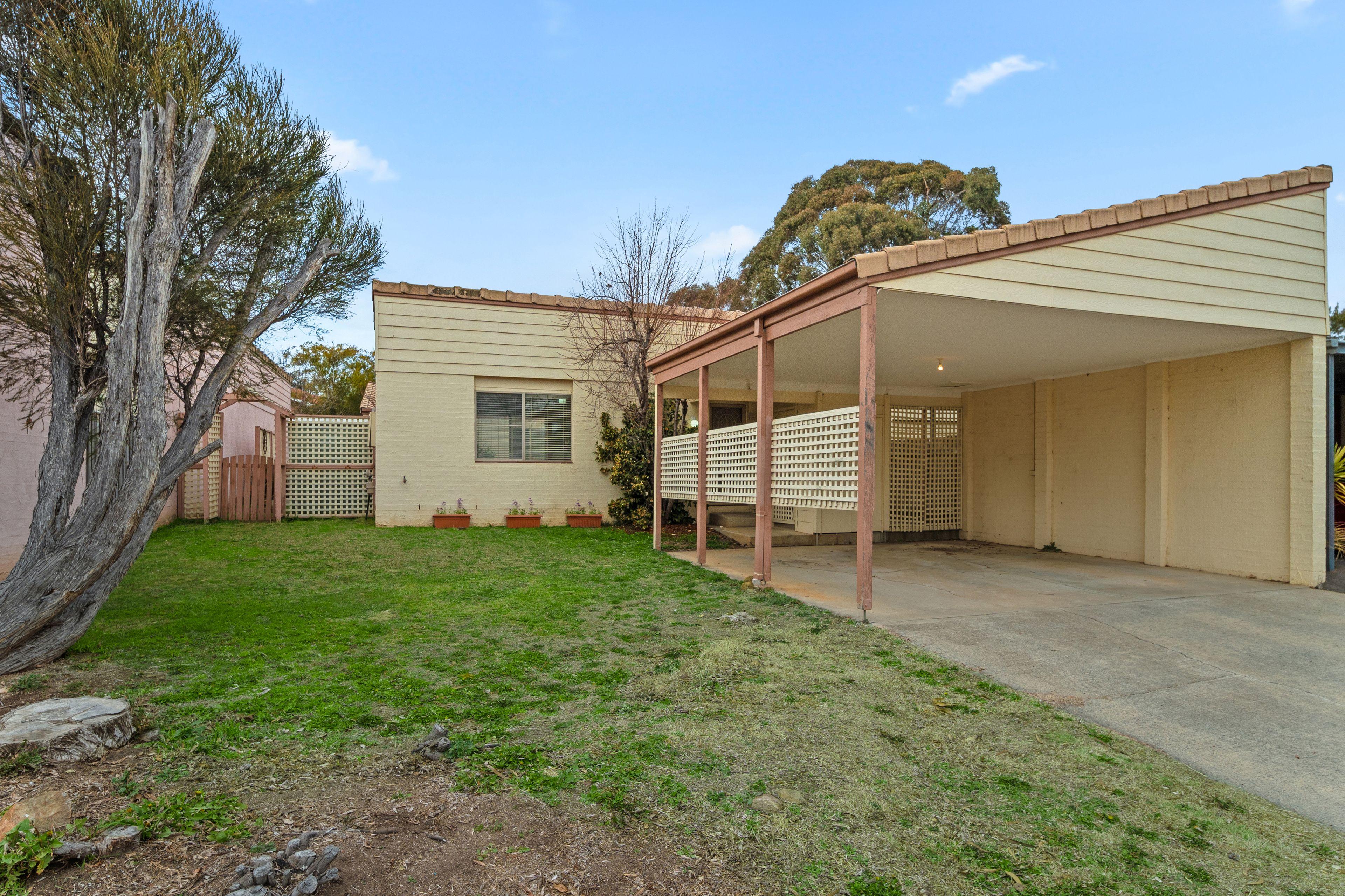 Townhouse for Sale: Bonython, ACT 2905, ACT, 2905