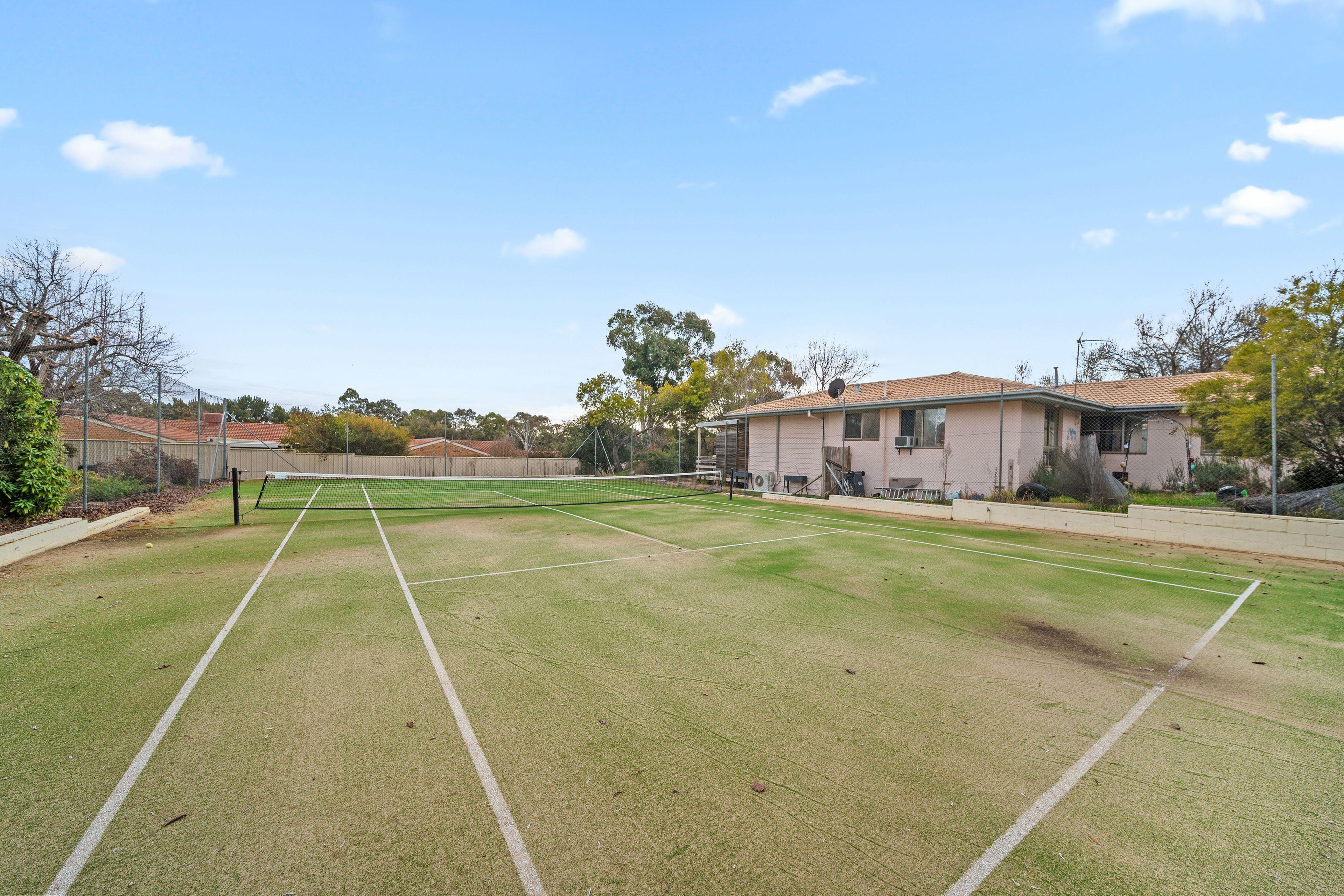 Townhouse for Sale: Bonython, ACT 2905, ACT, 2905