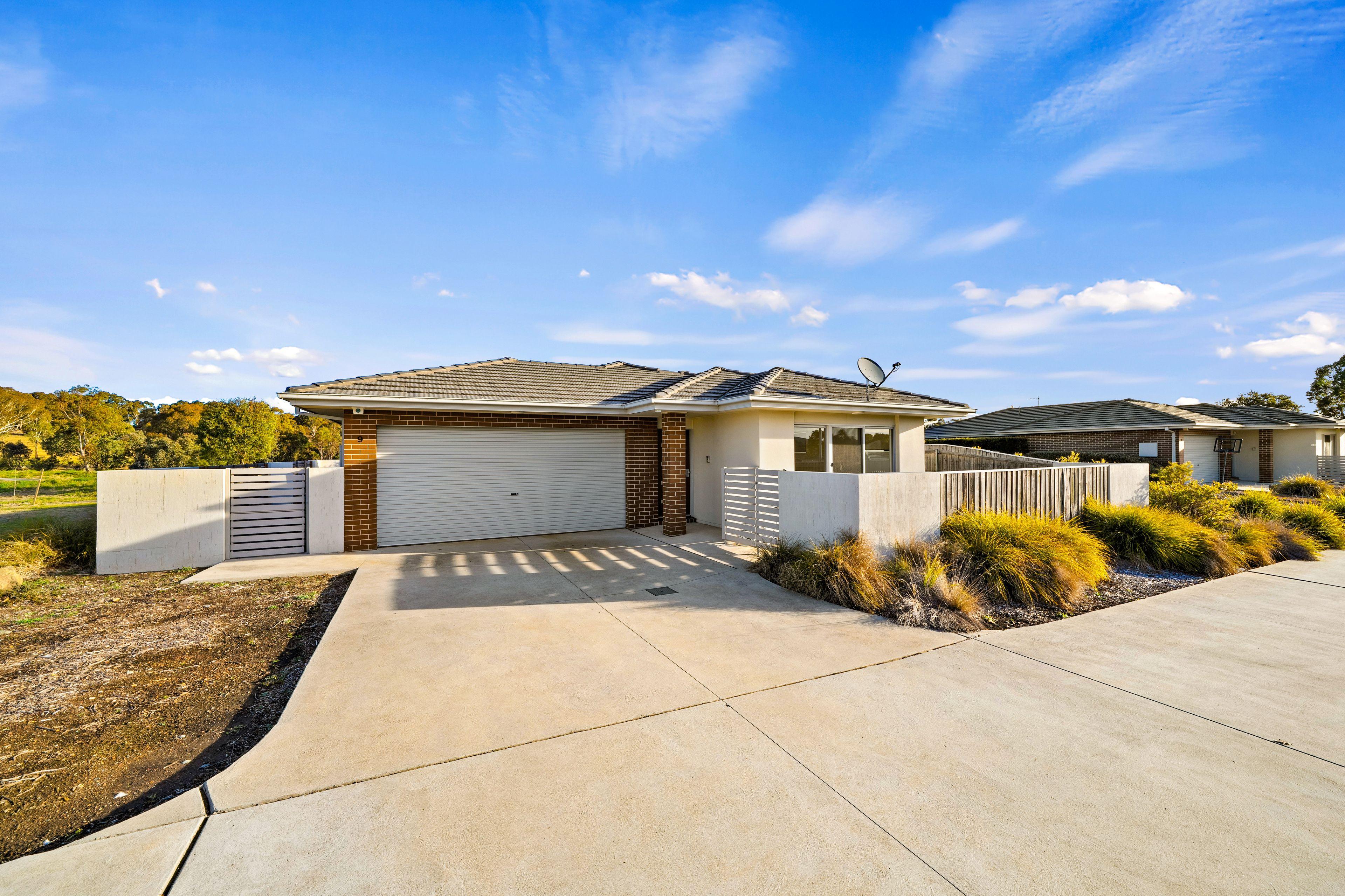 Prop-GPT: House: ACT Crace, ACT 2911 Home For Sale