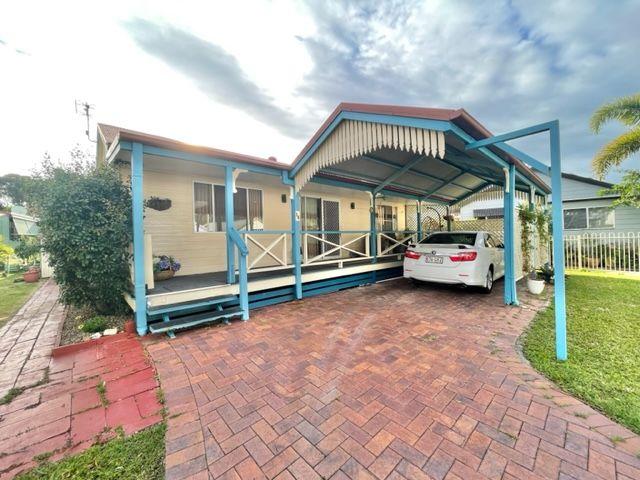 Prop-GPT: House: QLD Urangan, QLD 4655 Queensland 4655