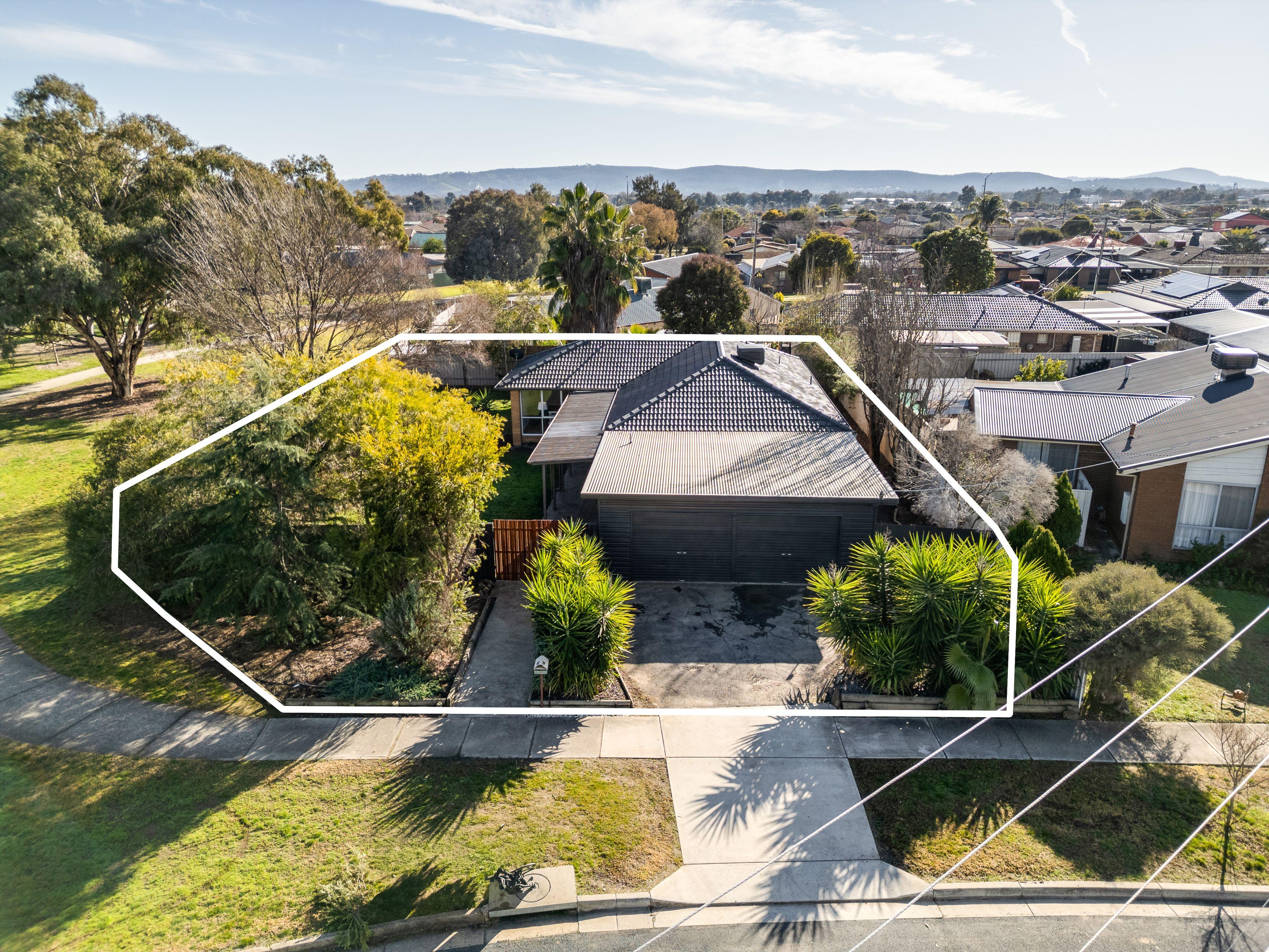 Prop-GPT: House: VIC West Wodonga, VIC 3690 Home For Sale