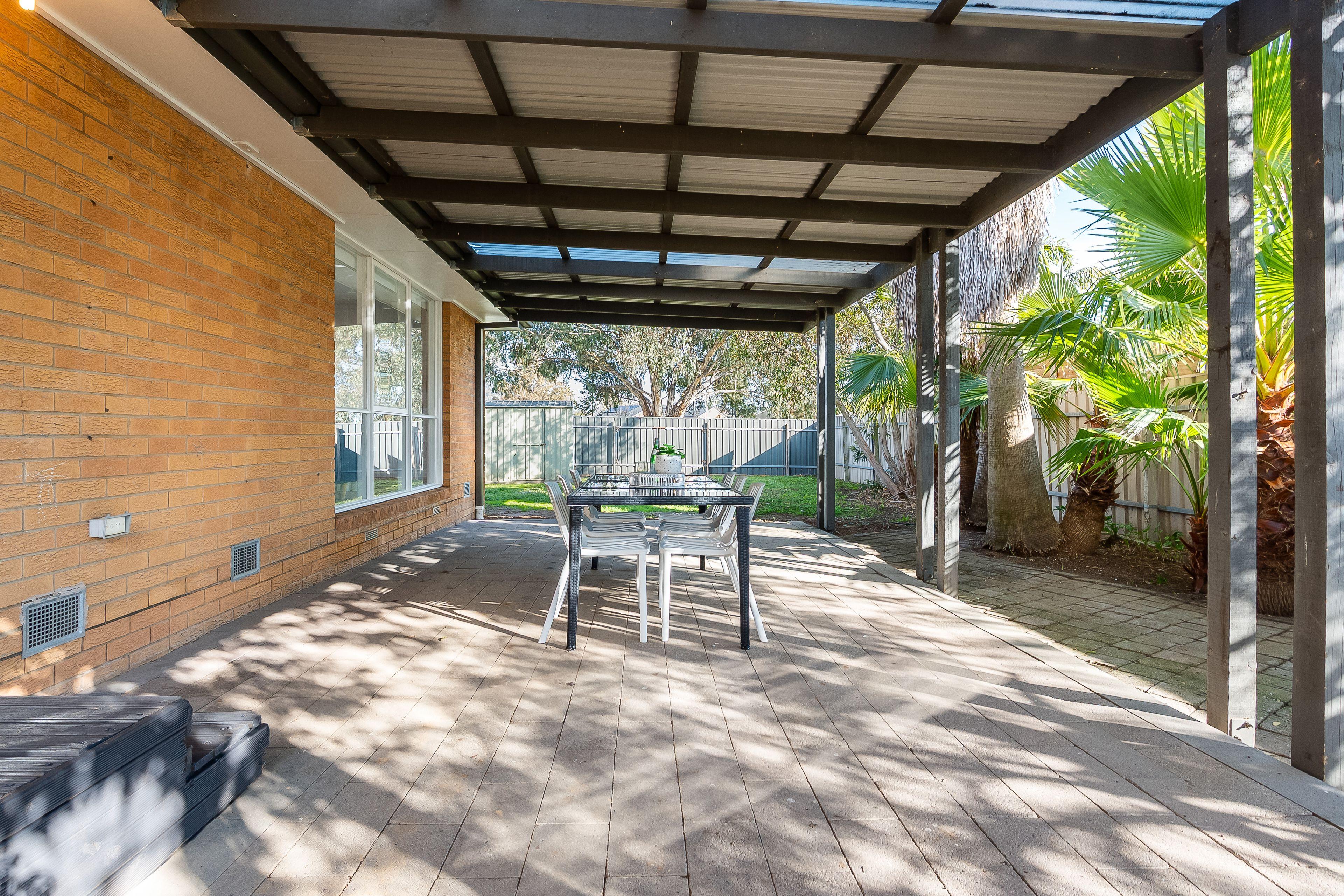 House for Sale: West Wodonga, VIC 3690, VIC, 3690