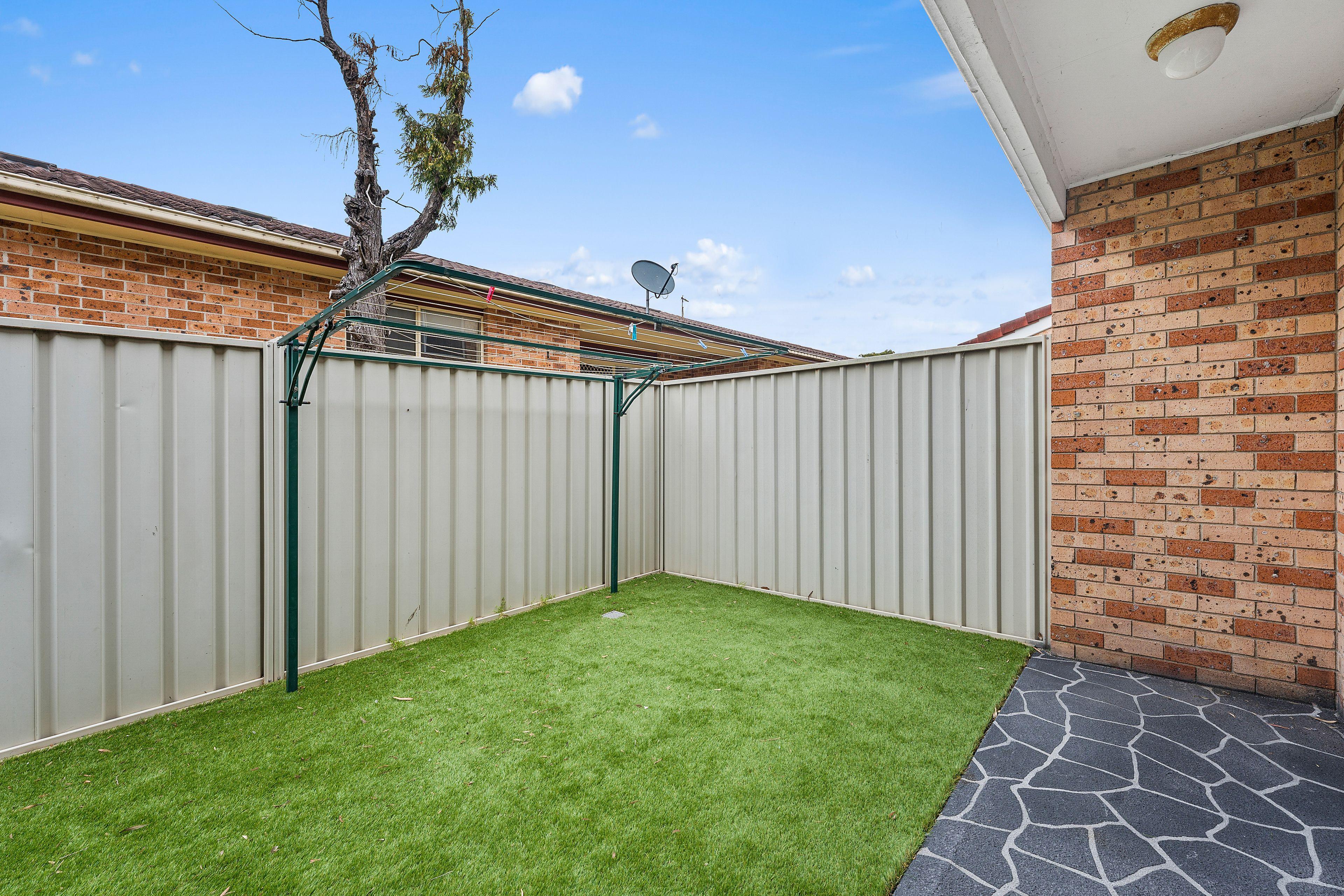 Townhouse for Sale: Albion Park Rail, NSW 2527, NSW, 2527