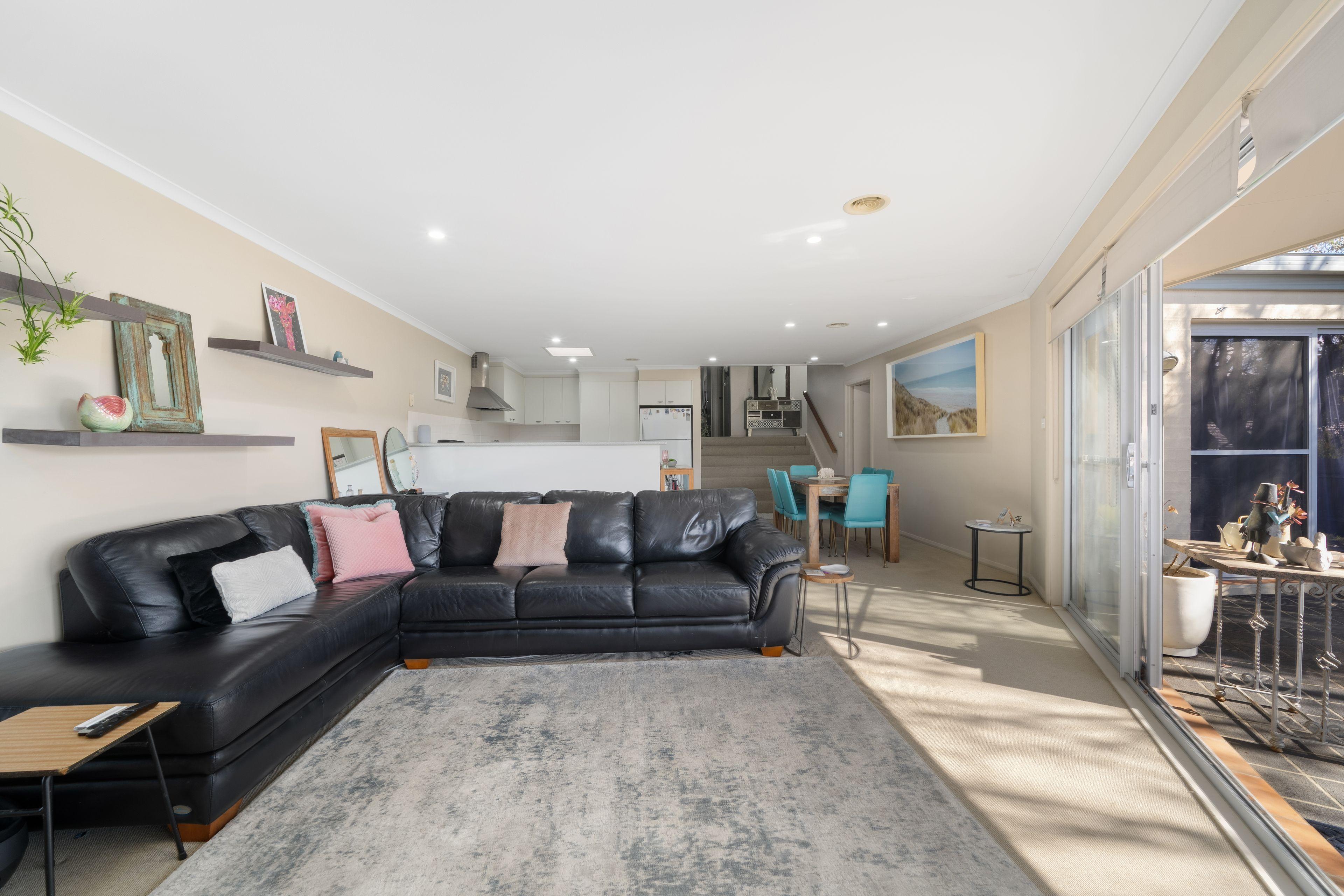 Townhouse for Sale: Karabar, NSW 2620, NSW, 2620