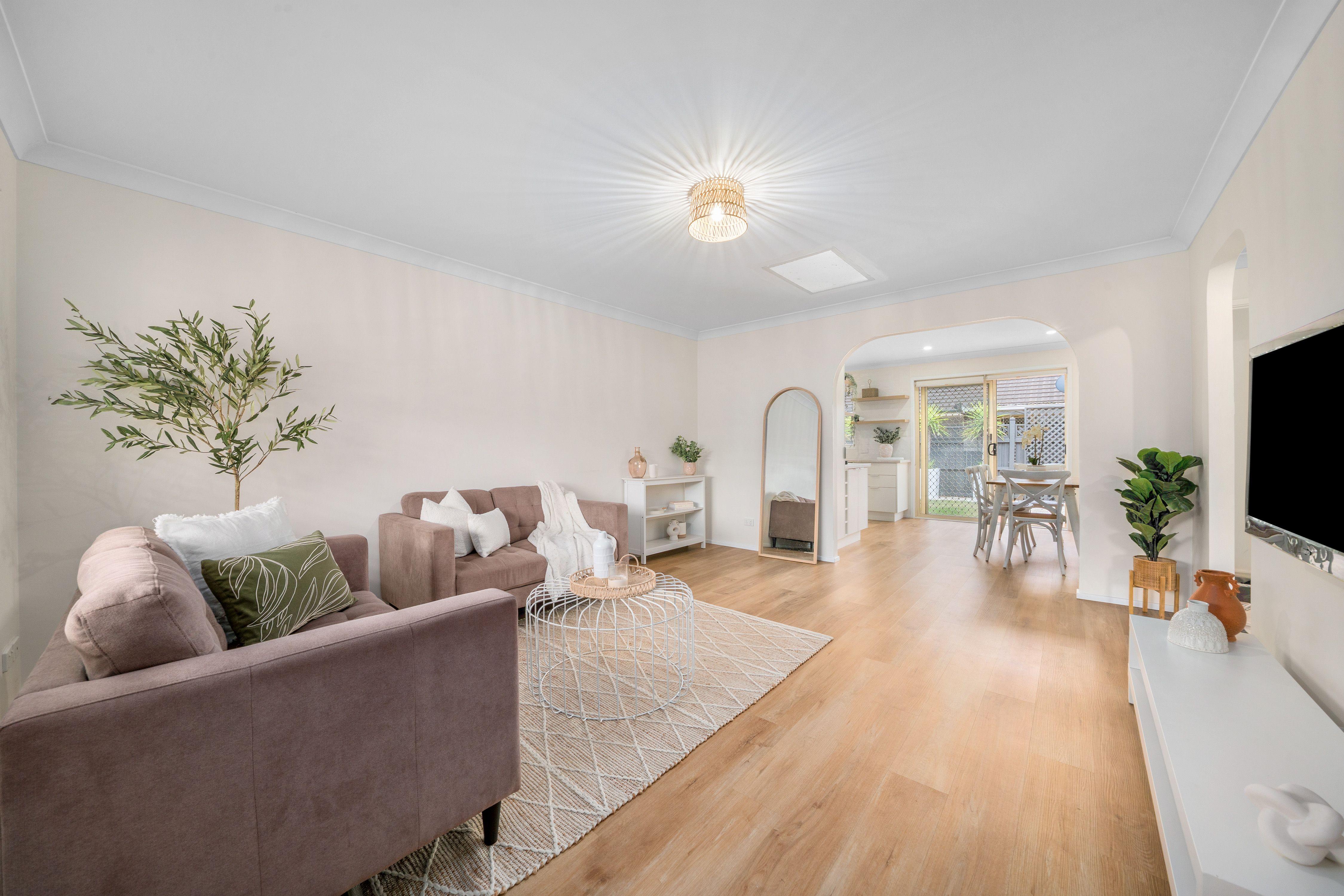 Prop-GPT: Villa: NSW Cranebrook, NSW 2749 Home For Sale
