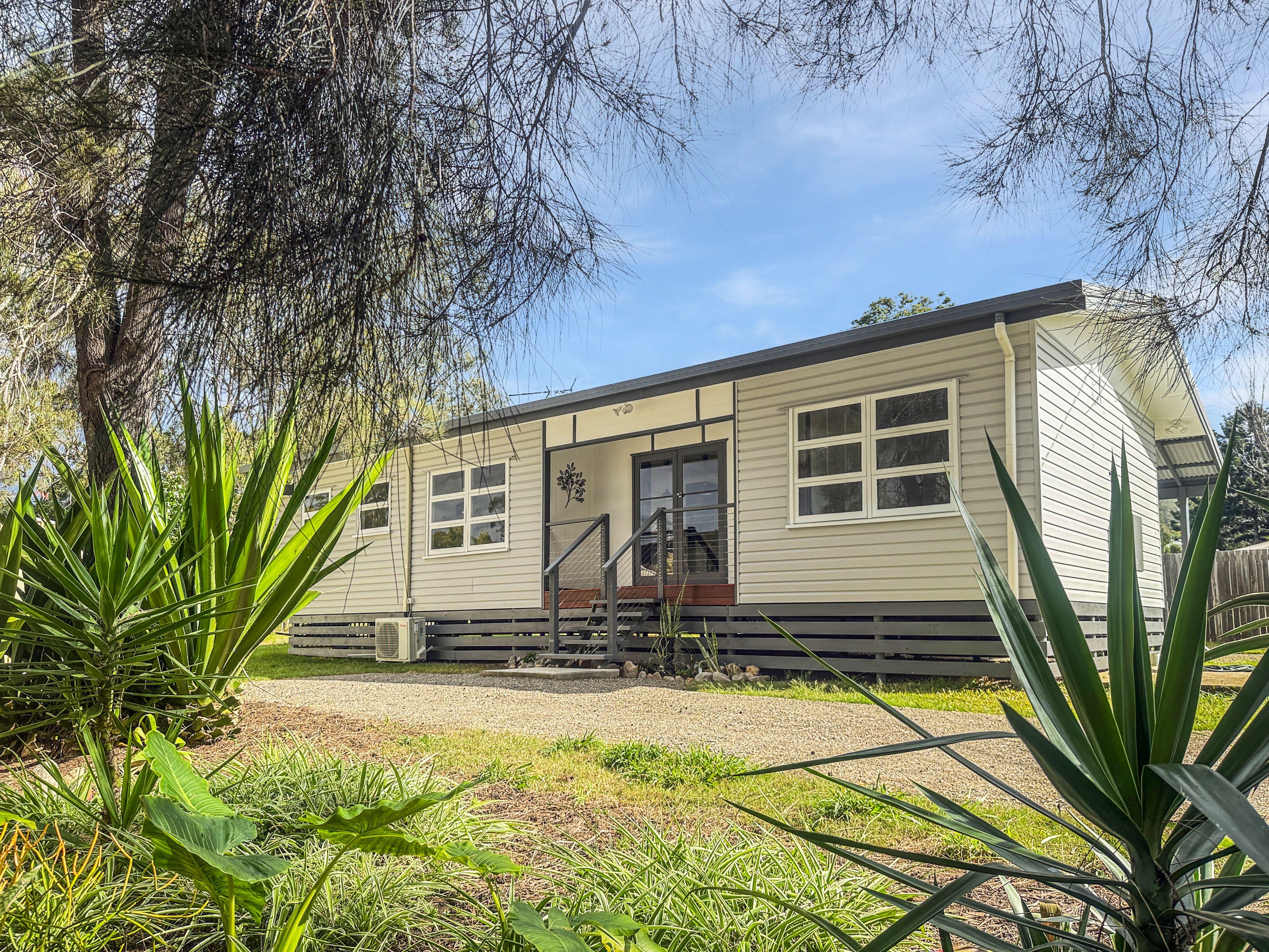 Prop-GPT: House: QLD Glen Esk, QLD 4312 Home For Sale